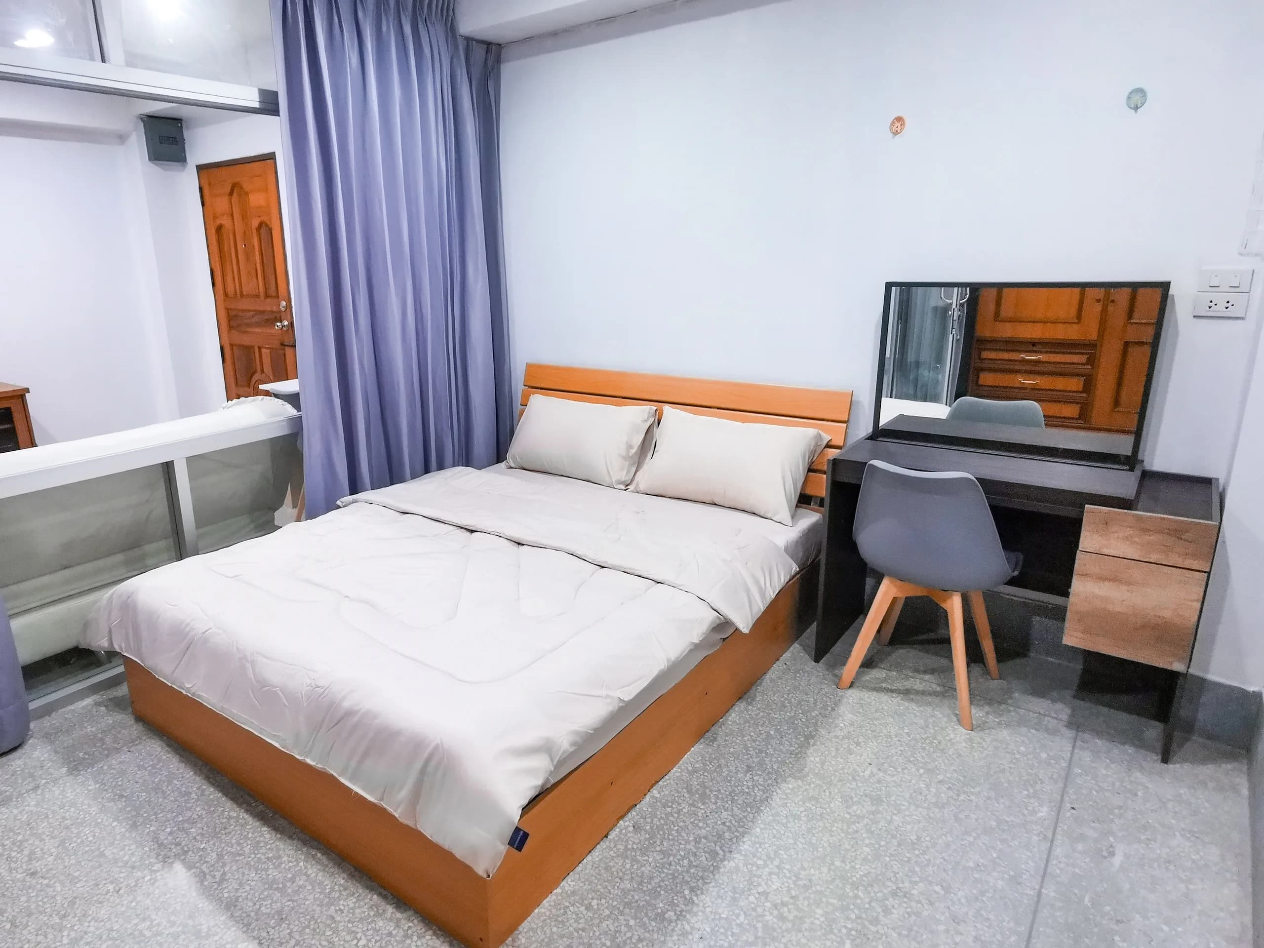 Tangcharu Apartment, Soi Sathorn 11, Sathorn: möblierte Ein-Schlafzimmer-Wohnungen mit 45 m² zur Monatsmiete, nahe BTS Saint Louis Foto 8