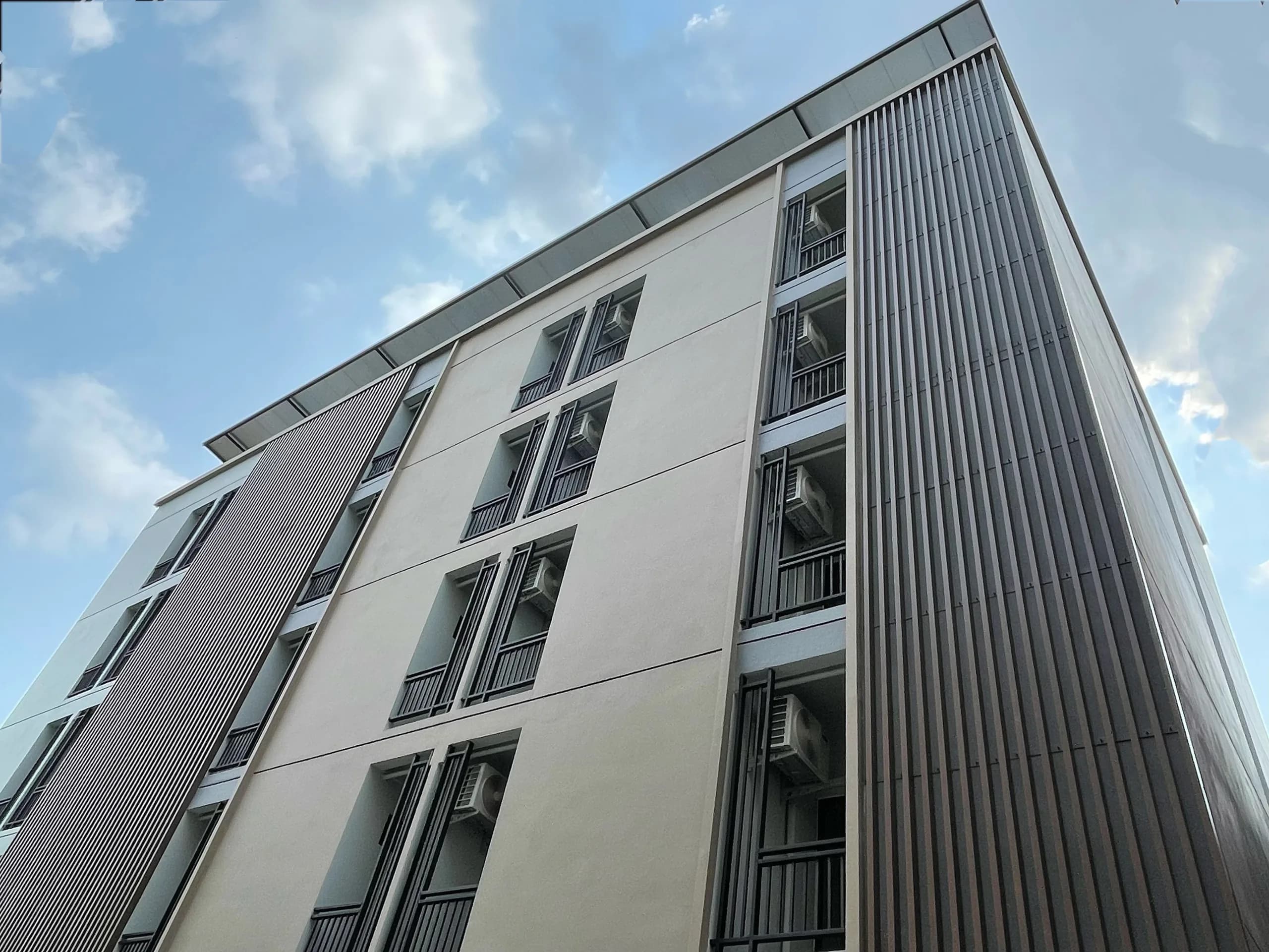 Disewakan Studio Bulanan Furnished di The 50 Residence, Soi Sukhumvit 50, 700 m dari BTS On Nut foto 2