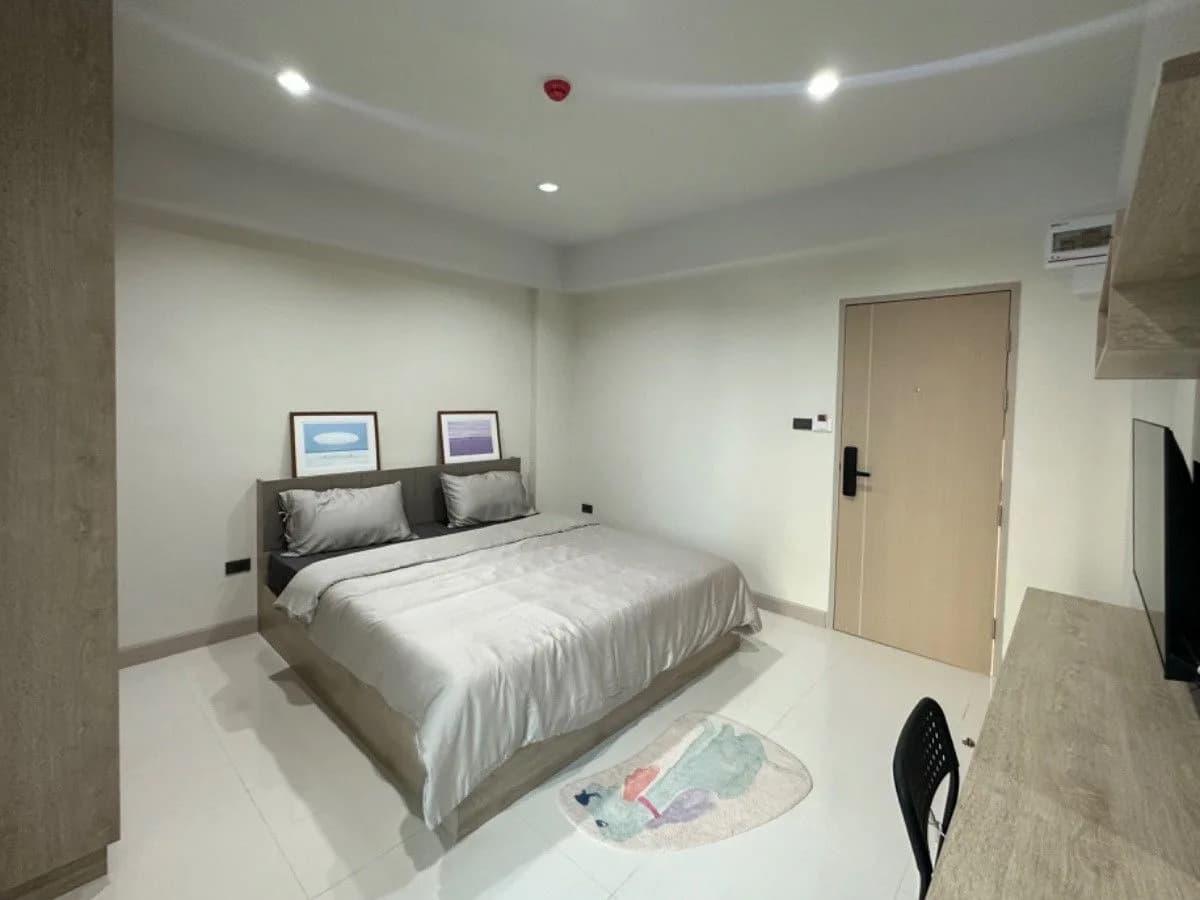 Disewakan Studio Bulanan Furnished di The 50 Residence, Soi Sukhumvit 50, 700 m dari BTS On Nut foto 4