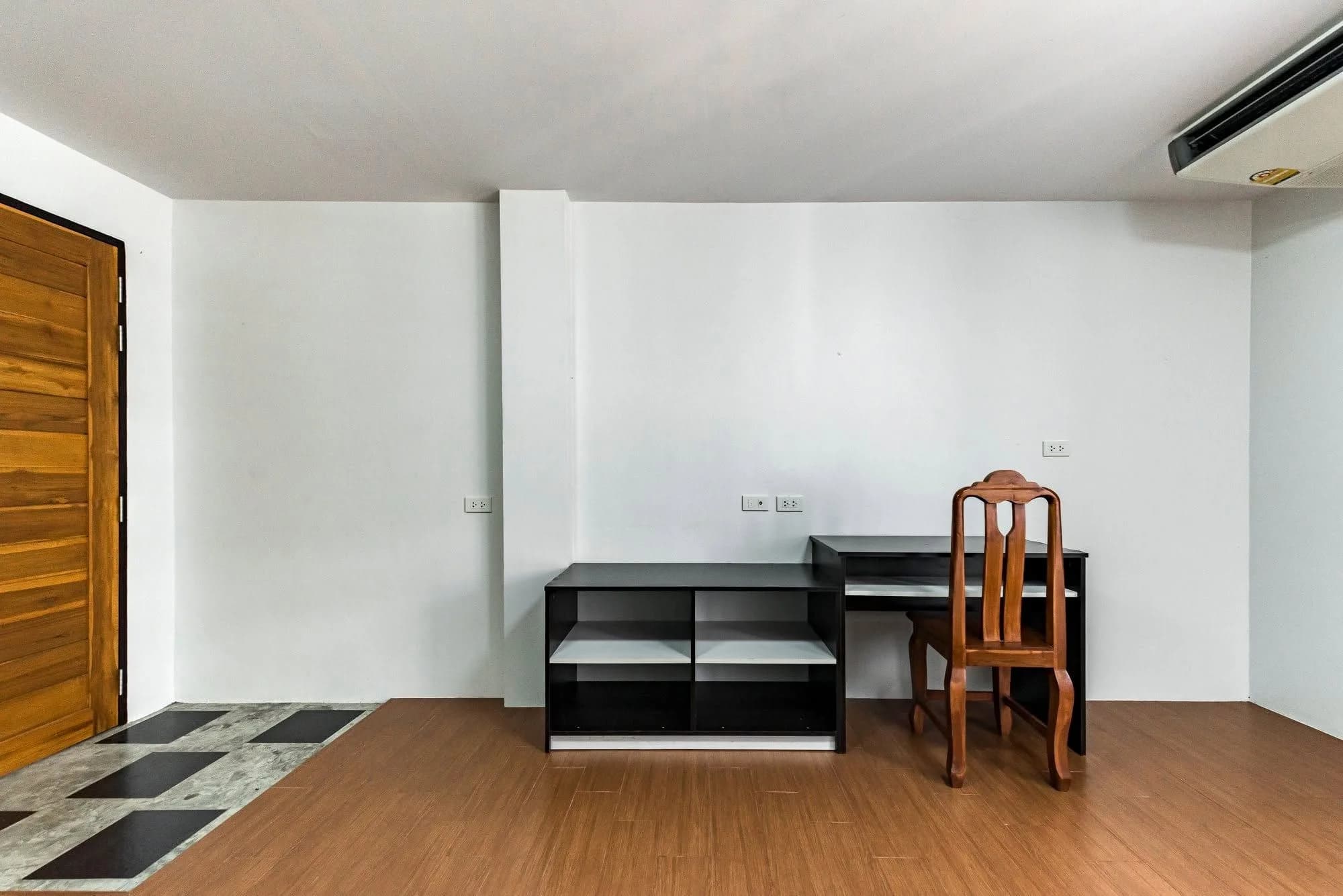 The Palm Inn, Soi Charoen Nakhon 14 Yaek 7, Khlong San: Loft-Style Monthly Rooms of 24 sq.m. near BTS Krung Thon Buri photo 6