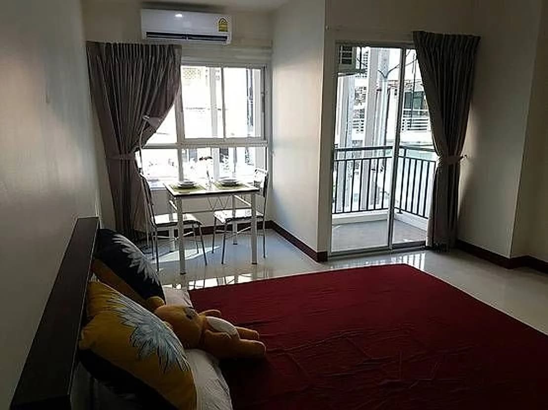 غرف مفروشة مع Wi-Fi مجاني للإيجار الشهري في The Richesse Residence، Soi Phahon Yothin 50، على بعد 700 م من محطة BTS Sai Yut صورة 6