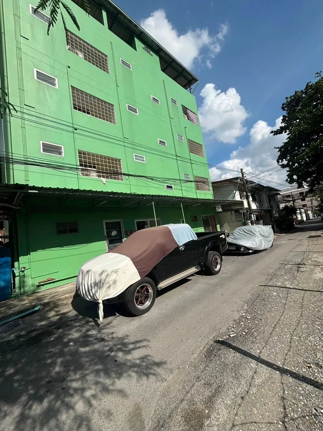 Thunyaphruet Apartment, Lat Phrao 87 Yaek 9: Zimmer mit Ventilator oder Klimaanlage zur Monatsmiete, eigenes Wi-Fi in jedem Zimmer, nahe einem Markt Foto 2