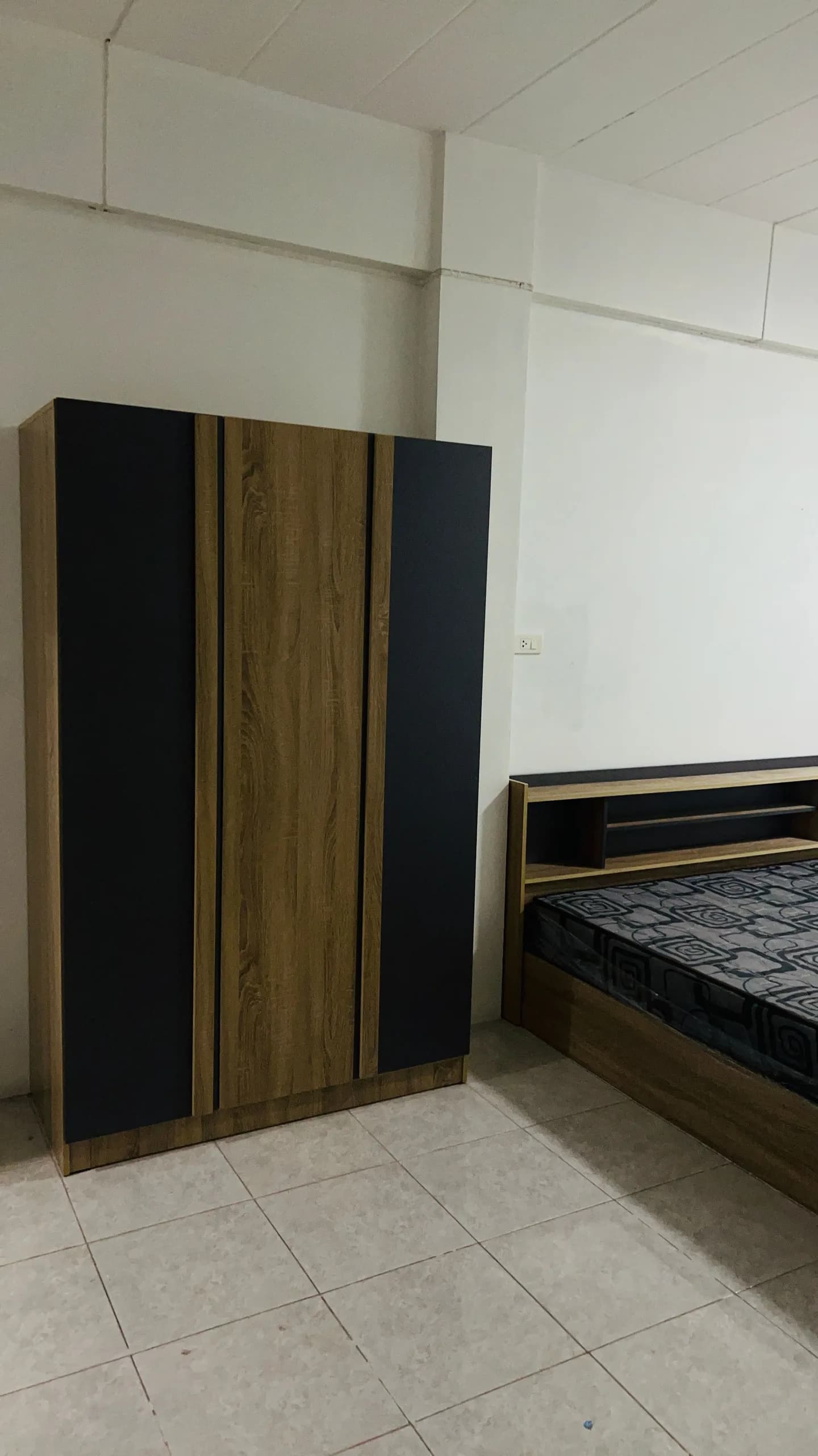 T.W. Apartment, Ban Suan, Chon Buri: Monthly Fan and Air-Conditioned Rooms near Samitivej Chonburi Hospital photo 6