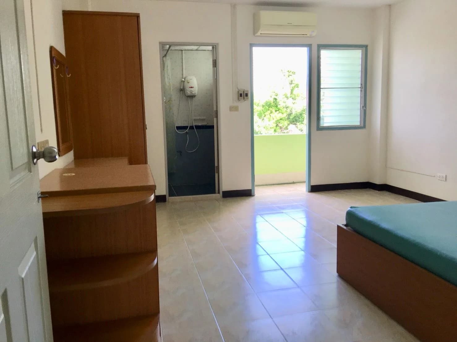 U-Sabai Pattaya 25, Naklua: Monatszimmer mit Klimaanlage und kostenlosem Internet im Wohnheim nahe Terminal 21 Foto 6