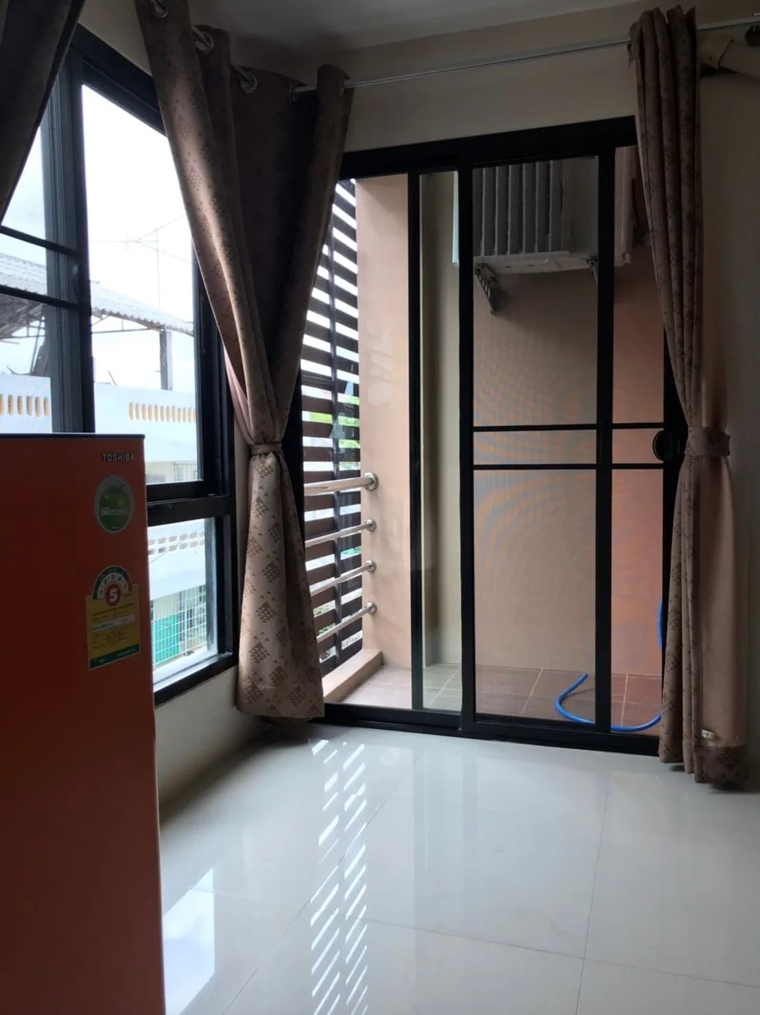 U-Sansook في Bang Saen: غرف مكيّفة شهرية بدون رسوم خدمات مشتركة قرب جامعة Burapha صورة 8