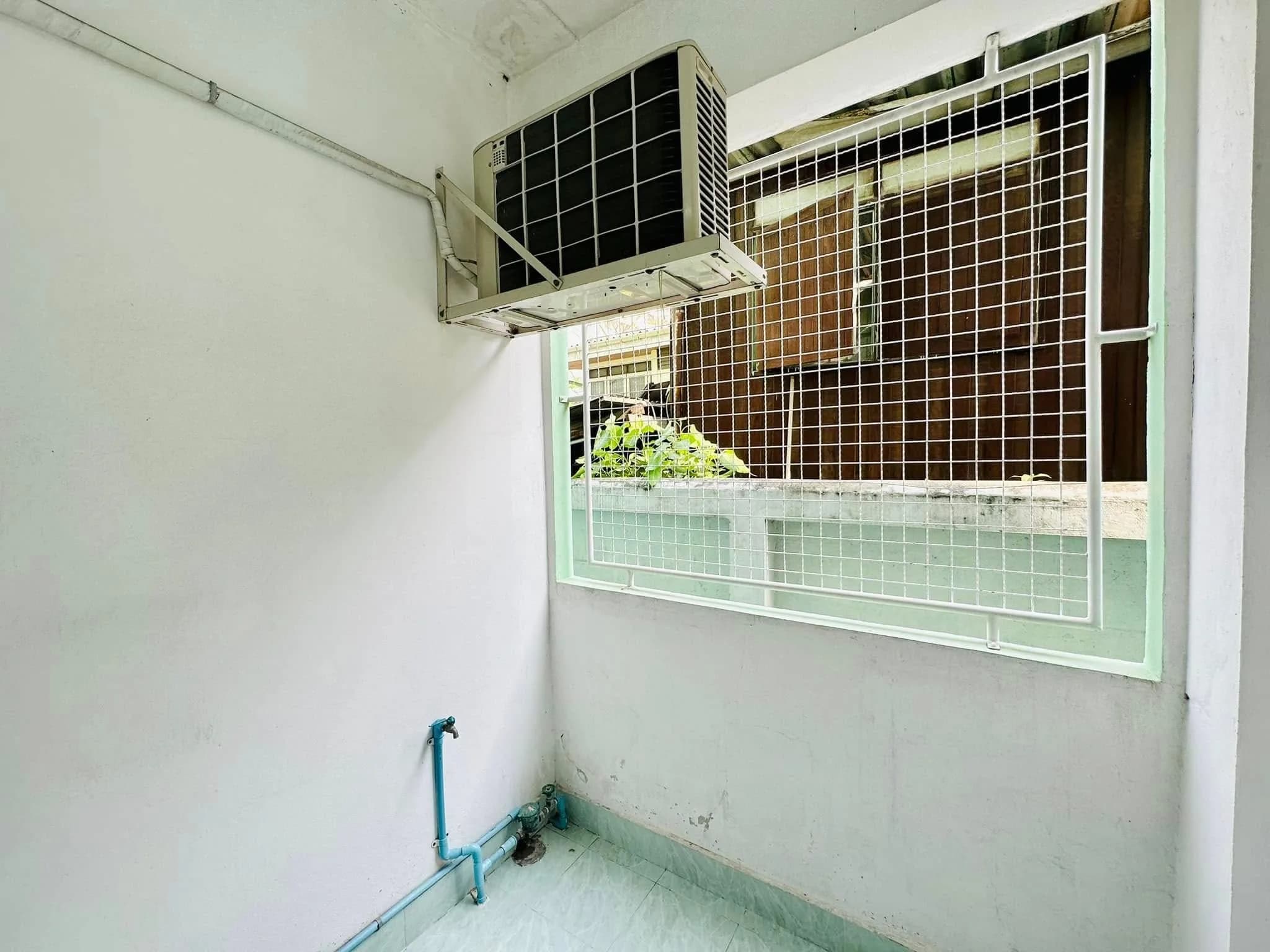 Udomrat Place, Soi Udom Suk 30, Bang Na: Fully Furnished Monthly Rooms photo 8