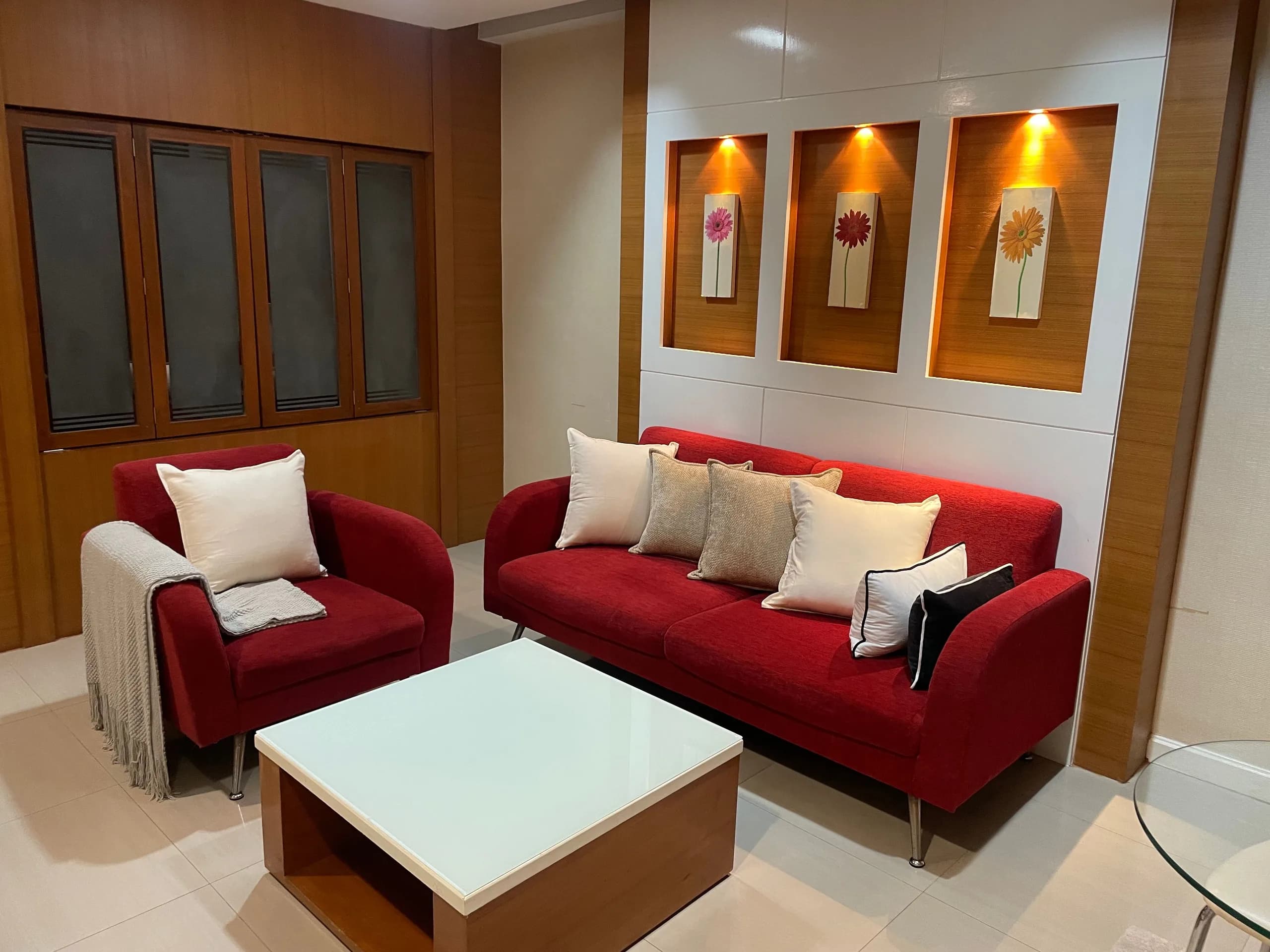 Unico Srinakarin Residence（Soi Srinakarin 11）：プール付き1〜2ベッドルームを月貸し、1・3・6か月契約 写真3