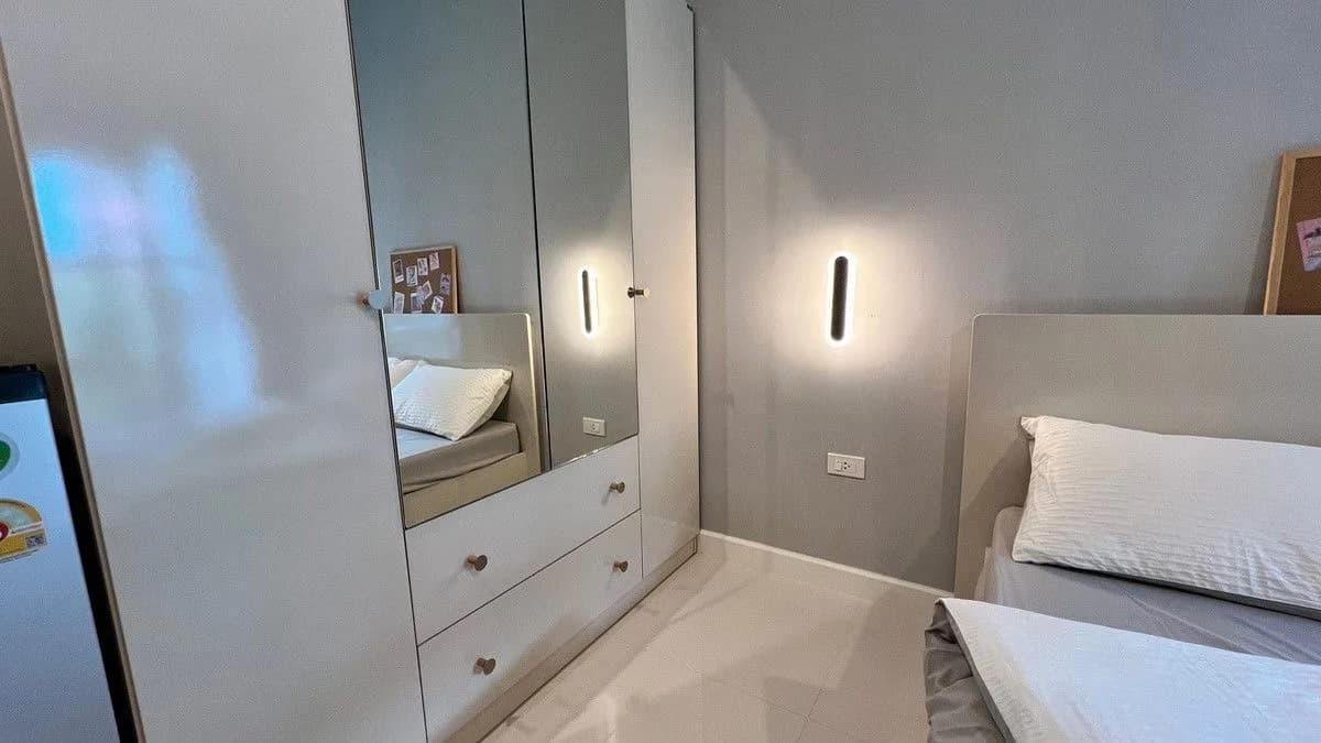 W Urban, Soi Lat Phrao 107 Yaek 18, neben der Rattana Bundit University: neue Studios mit 24–27 m² und kostenlosem Wi-Fi zur Monatsmiete Foto 3