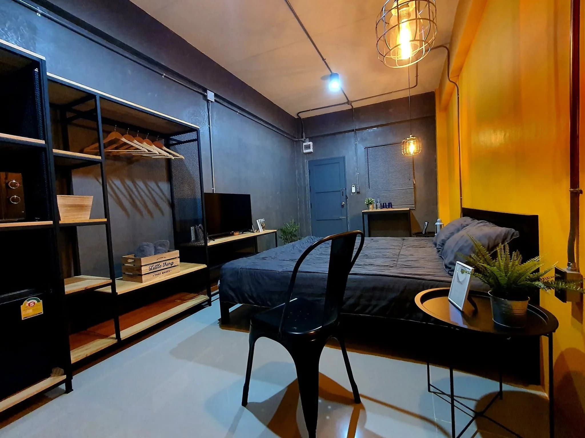 Wantana Apartment, Soi Itsaraphap 36, Bangkok Yai : chambres de 22-25 m² à louer au mois, à environ 100 m du MRT Itsaraphap photo 4
