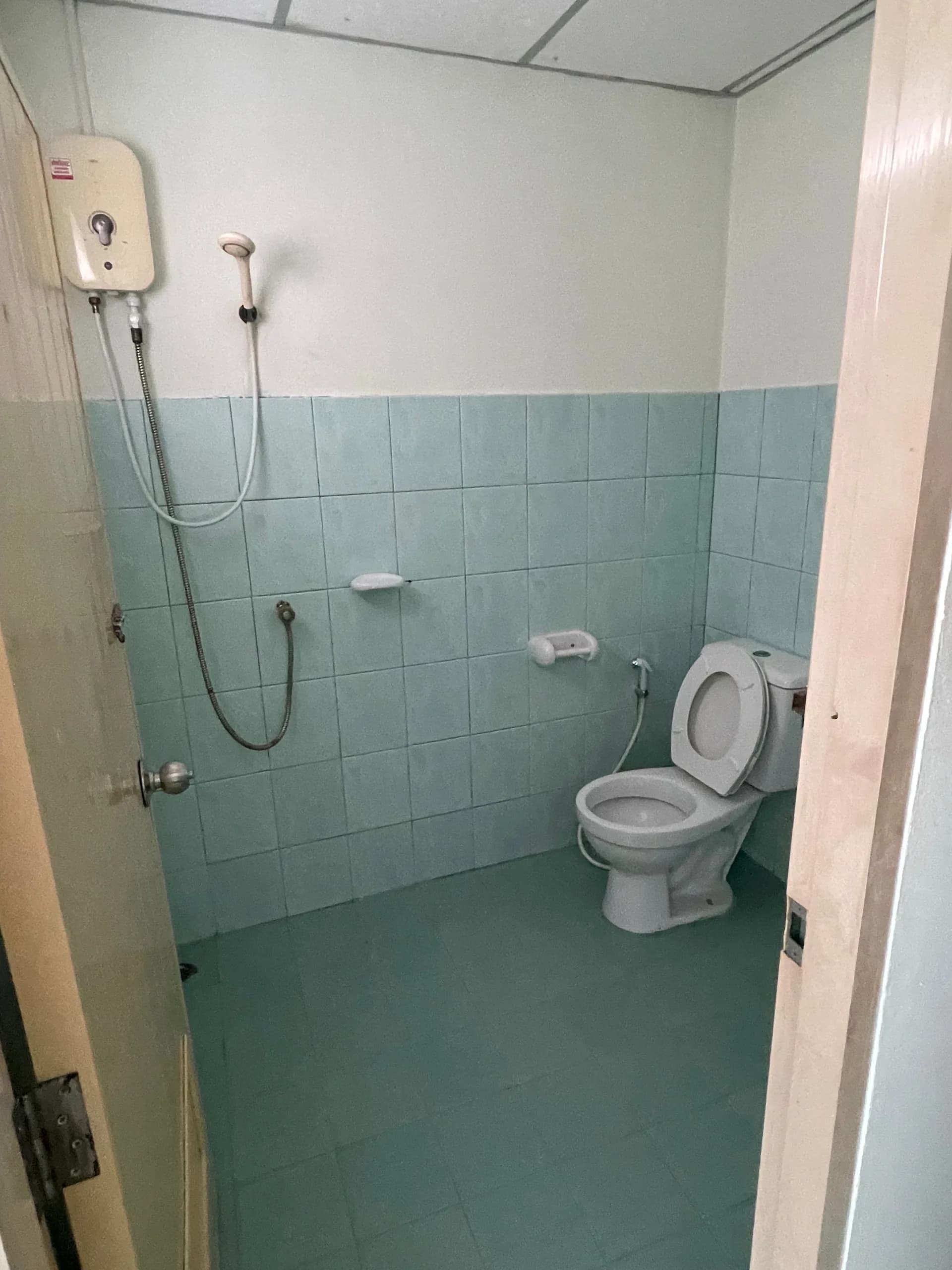 Wealth & View Apartment ปลวกแดง ห้องแอร์และห้องพัดลมรายเดือน ใกล้ตลาดสดเทศบาลปลวกแดง รูปที่ 3