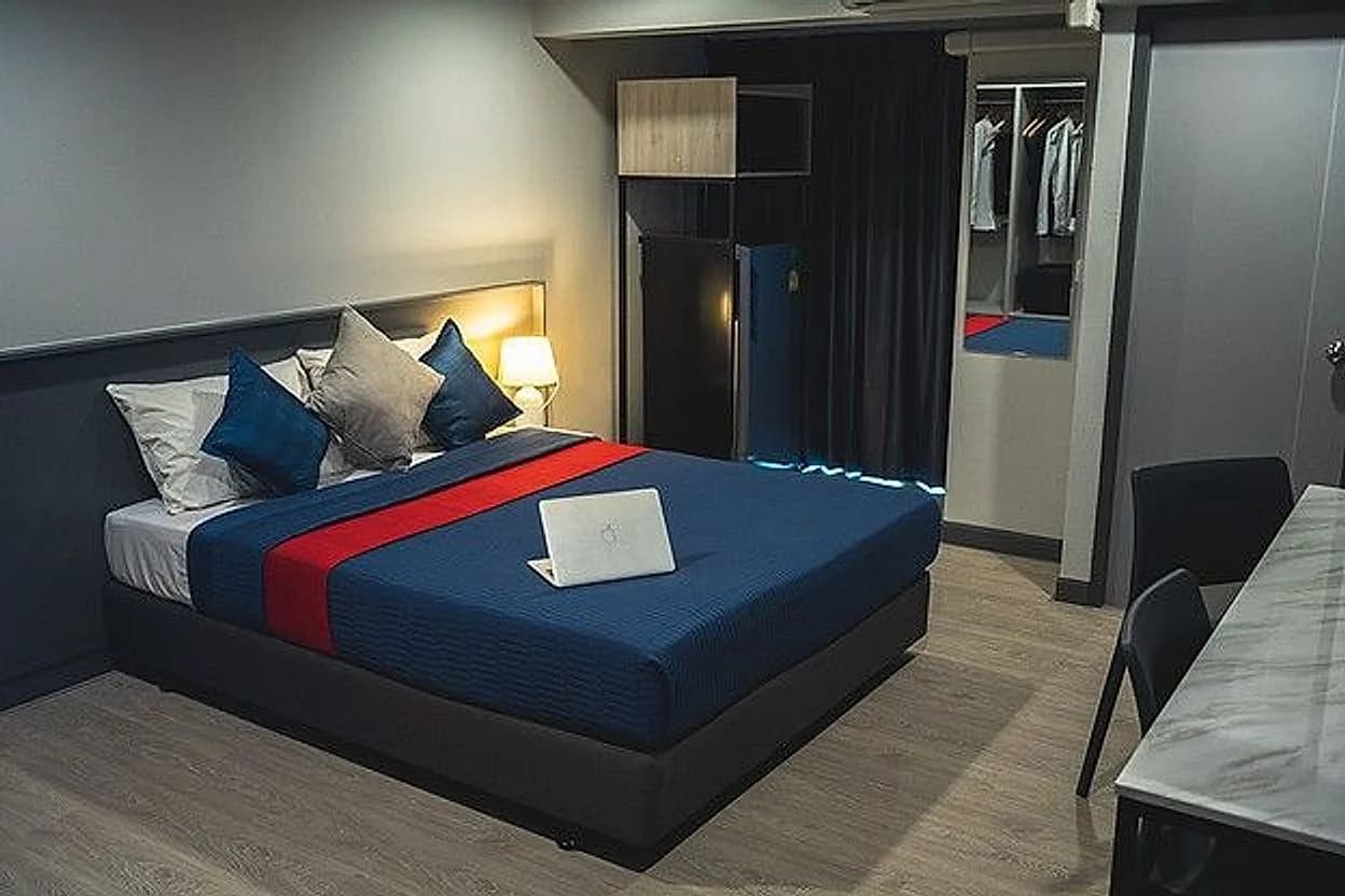 WHITE ROOM Silom ซอยสีลม 9 บางรัก ห้องสตูดิโอรายเดือน 24–54 ตร.ม. ห่าง BTS ช่องนนทรีประมาณ 125 ม. รูปที่ 7