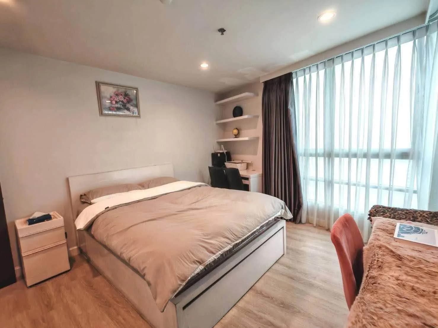 Baan Pathumwan 2卧室公寓出租，70平方米，2浴室，带全套家具，近 BTS Phaya Thai 第2张照片