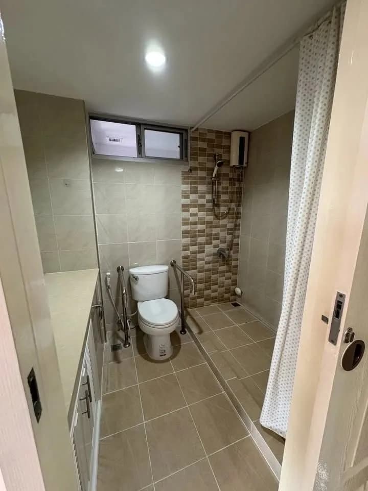 2卧室公寓出租，位于 Bangkok Garden，103.91平方米，8层，配备全套家具，含物业费，Rama 3 一带 第8张照片