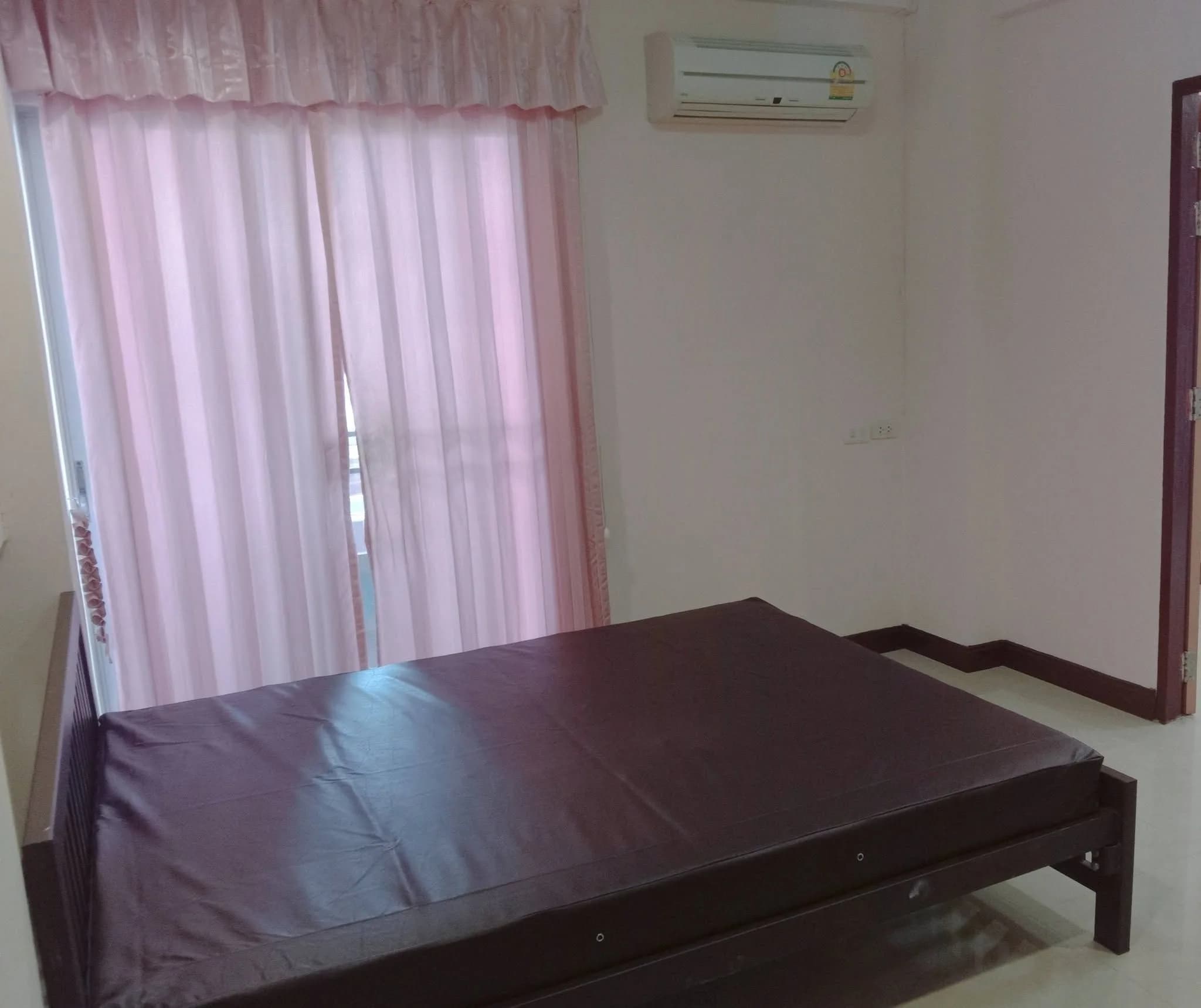 Big City Mansion, Soi Udomsuk 42 (Soi Bang Na-Trat 13), Bang Na: bilik sewa bulanan dan suite dekat Central Bangna foto 3
