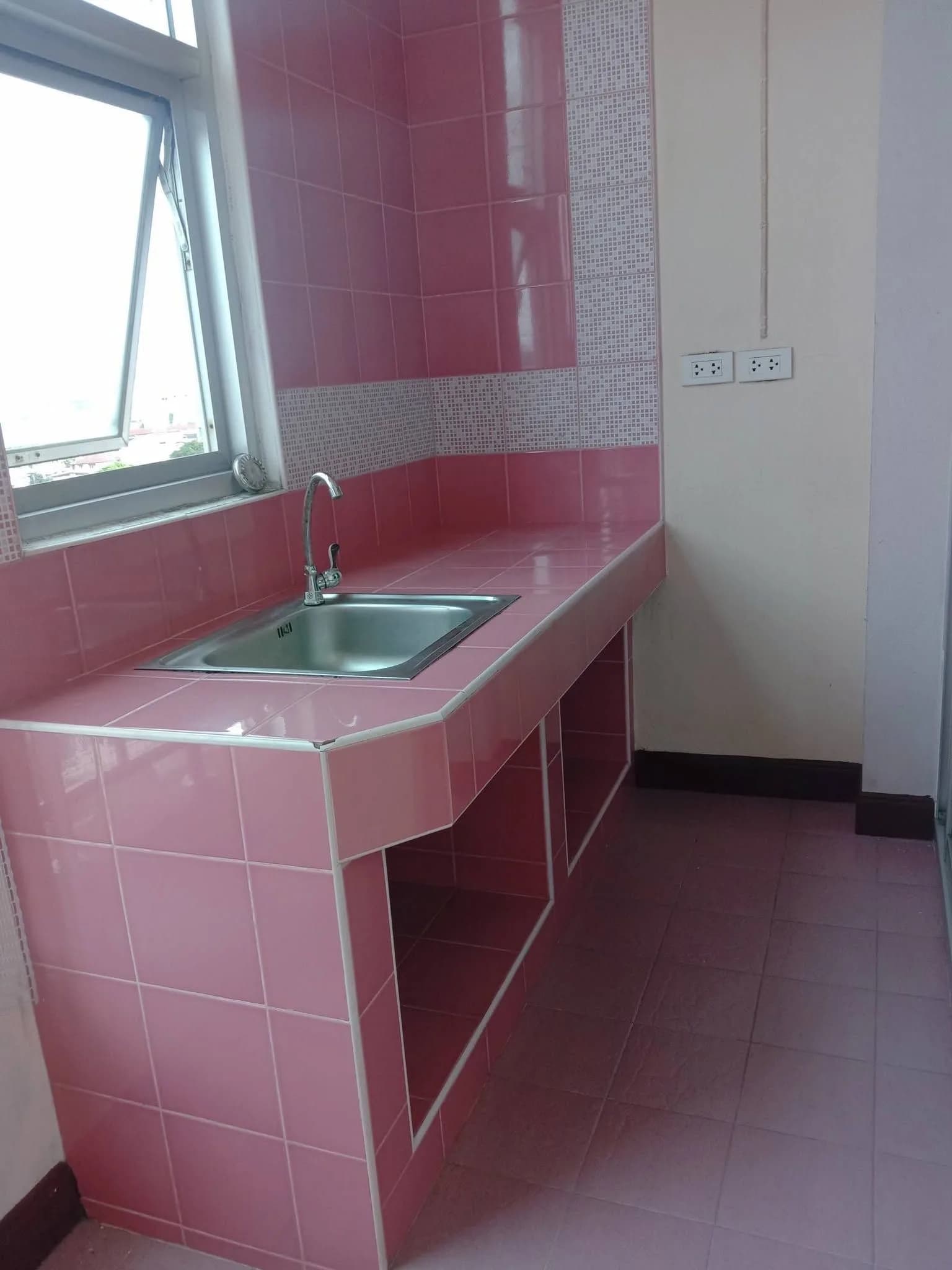 Big City Mansion, Soi Udomsuk 42 (Soi Bang Na-Trat 13), Bang Na: bilik sewa bulanan dan suite dekat Central Bangna foto 6