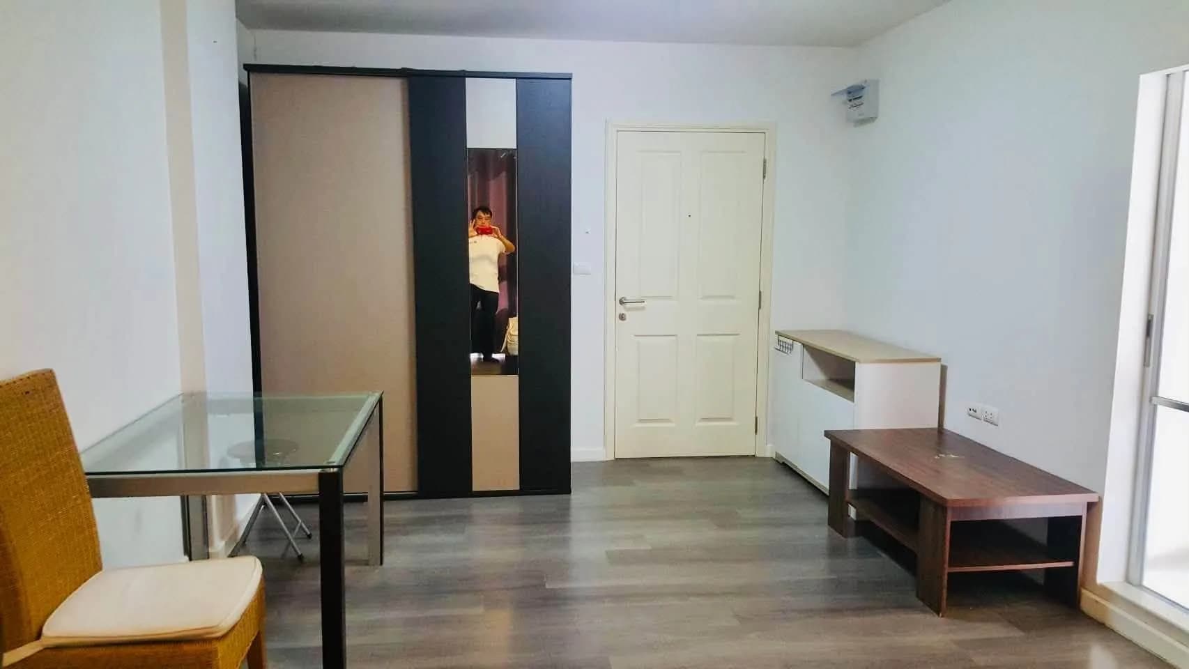 Studio-Eigentumswohnung mit separater Küche zur Miete in dcondo Campus Resort Bangna, 30.5 m², Gebäude Summer (A), 4. Etage, nahe ABAC Bang Na Foto 7