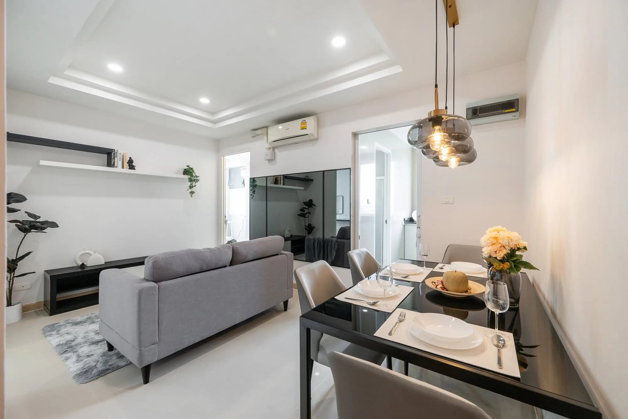 ขาย/ให้เช่าคอนโด Happy Condo Ladprao 101 2 ห้องนอน 62 ตร.ม. ชั้น 4 เครื่องใช้ไฟฟ้าใหม่เกือบทั้งห้อง