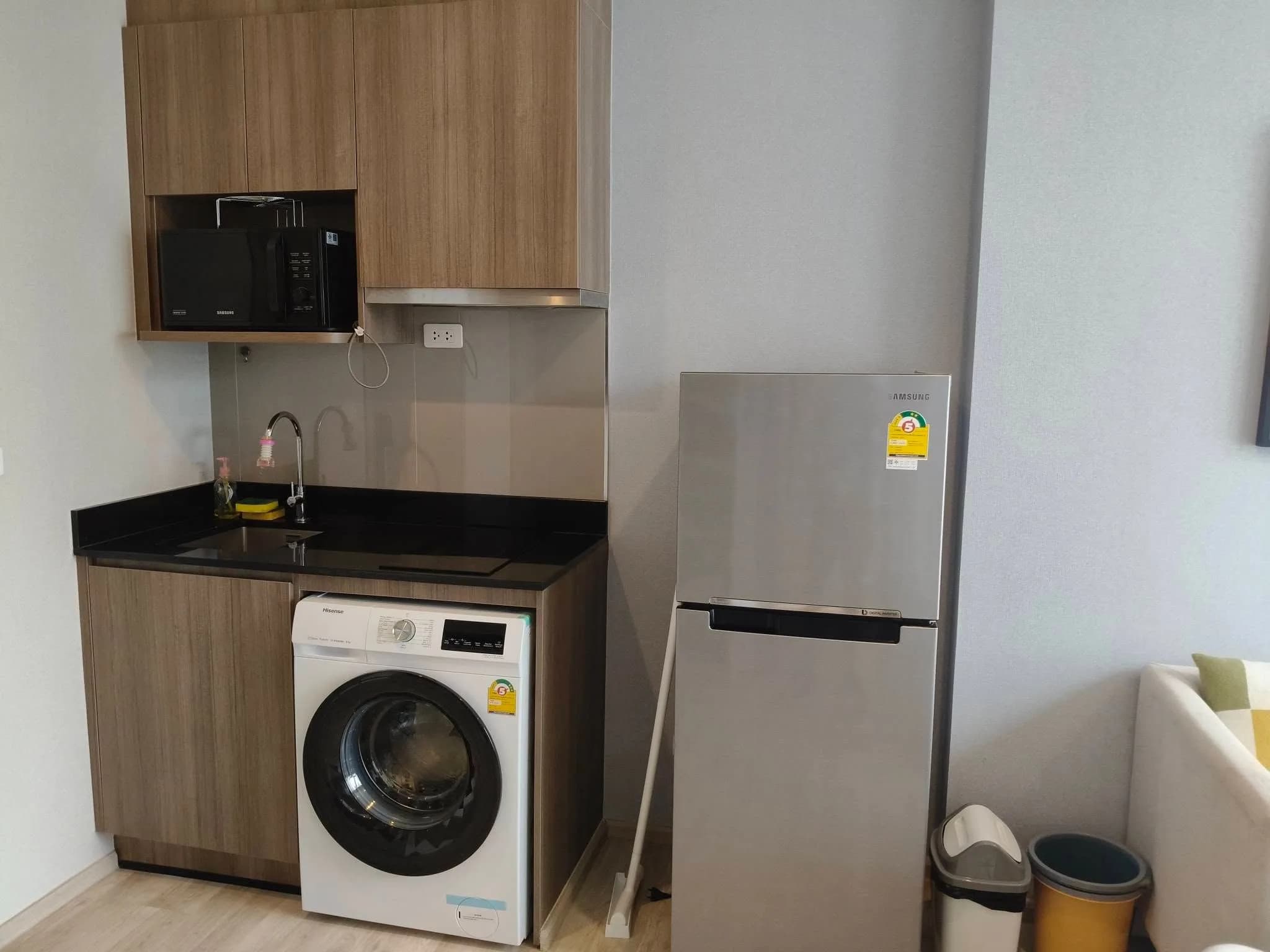 Brandneue 1-Schlafzimmer-Wohnung zur Miete in Ideo Mobi Sukhumvit Eastpoint, 36.5 m², 26. Etage, Badewanne, nahe BTS Bang Na Foto 3