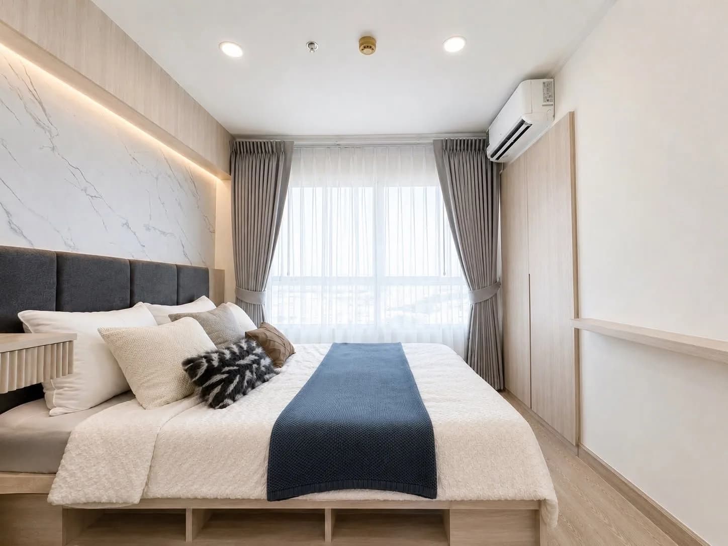 Condo d'angle à vendre, Lumpini Ville Lasalle-Bearing, 26 m², bâtiment B, étage 15, récemment rénové, vue sur la ville photo 4