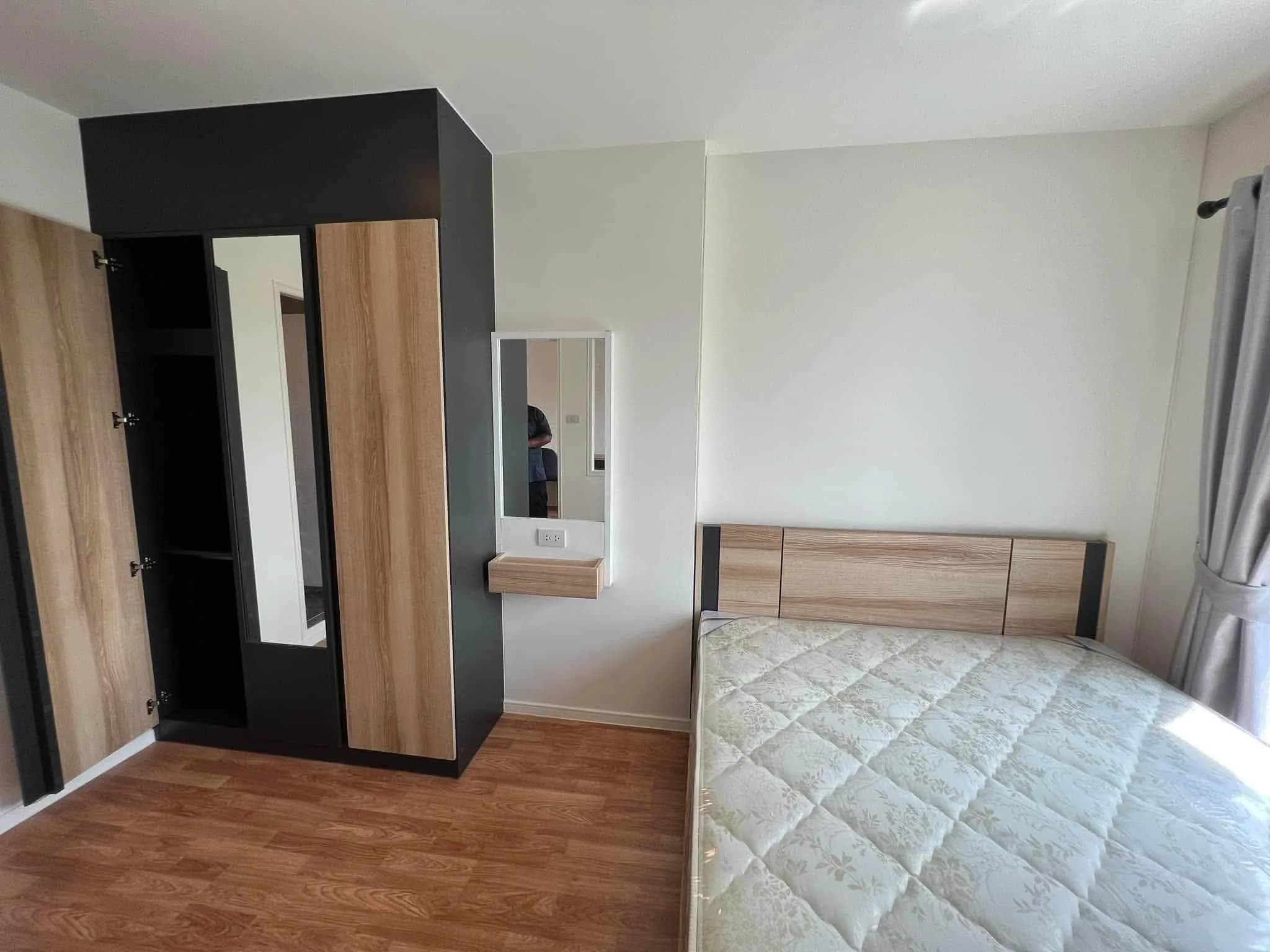 1-Bedroom Condo for Rent at Lumpini Ville Sukhumvit 101/1 - Punnawithi, 30 sq.m., 5th Floor, Pool View, Common Fee Included photo 5
