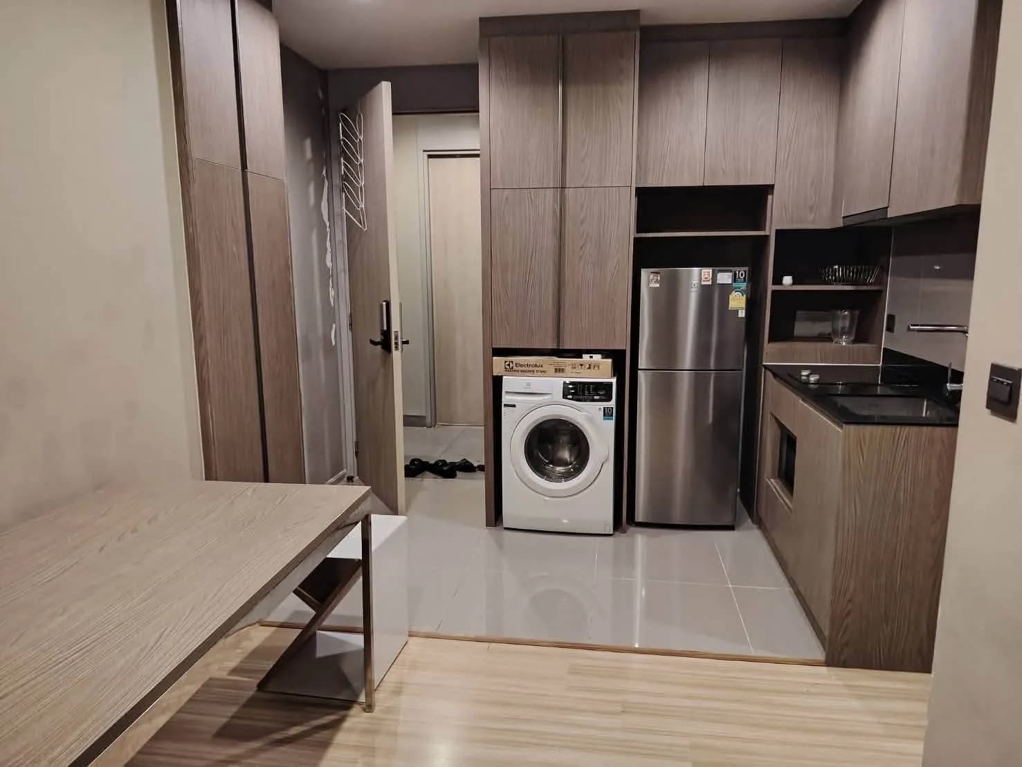 ให้เช่าคอนโด M Jatujak 2 ห้องนอน 56 ตร.ม. ตึก B ชั้น 25 ขึ้นไป เลี้ยงสัตว์ได้