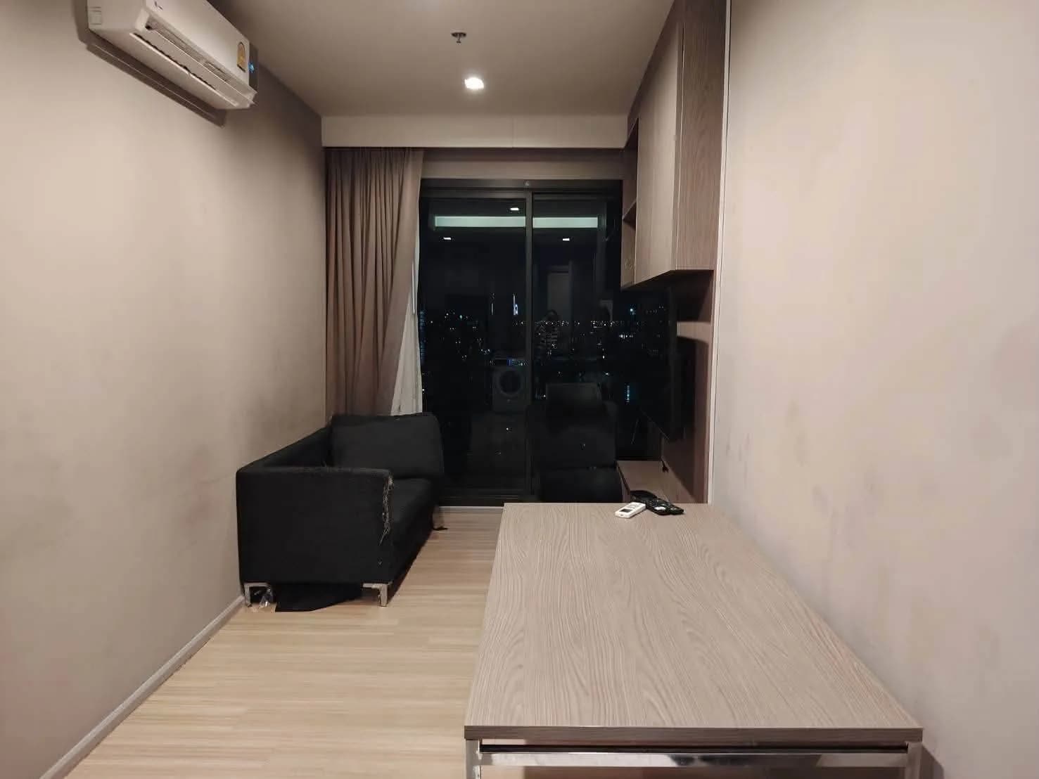 ให้เช่าคอนโด M Jatujak 2 ห้องนอน 56 ตร.ม. ตึก B ชั้น 25 ขึ้นไป เลี้ยงสัตว์ได้ 3