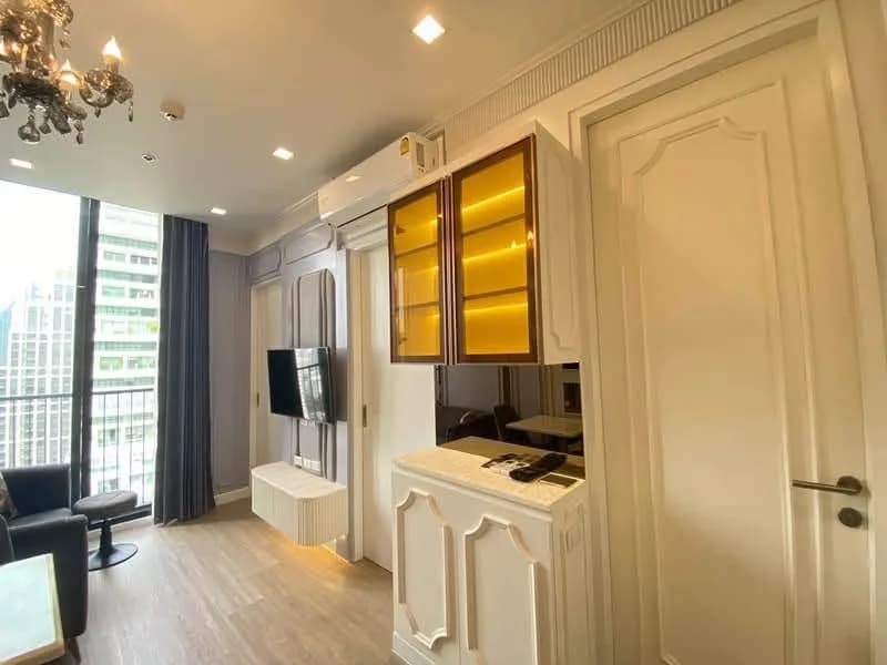 1-Schlafzimmer-Wohnung zur Miete in Noble State 39, 30 m², 20. Etage oder höher, mit Stellplatz, nahe BTS Phrom Phong Foto 4