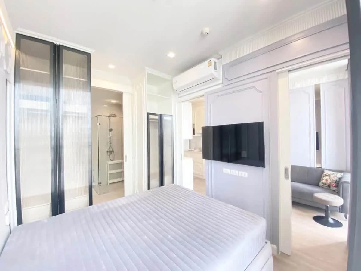 1-Schlafzimmer-Wohnung zur Miete in Noble State 39, 30 m², 20. Etage oder höher, mit Stellplatz, nahe BTS Phrom Phong Foto 8