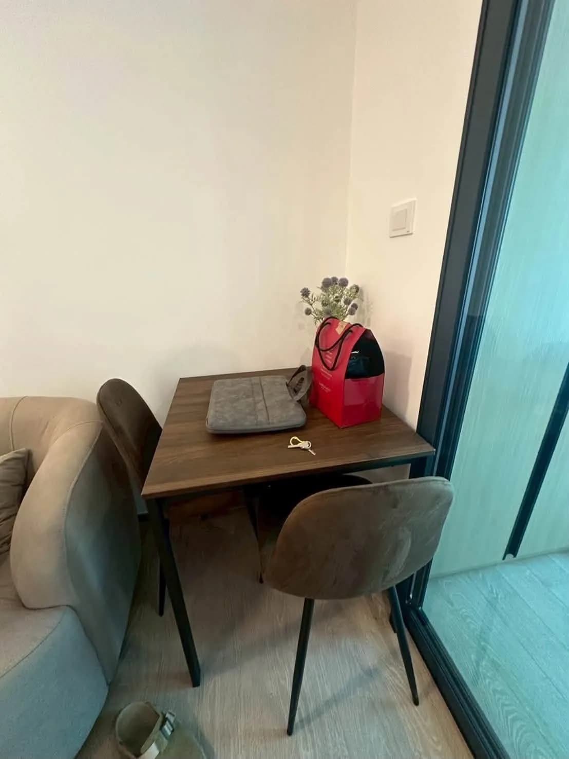 Lease Takeover: 1-Bedroom Condo at Regal Onnut-Srinakarin, 28 sq.m., Building C, Floor 7, Cats Allowed, near MRT Suan Luang Rama IX photo 3