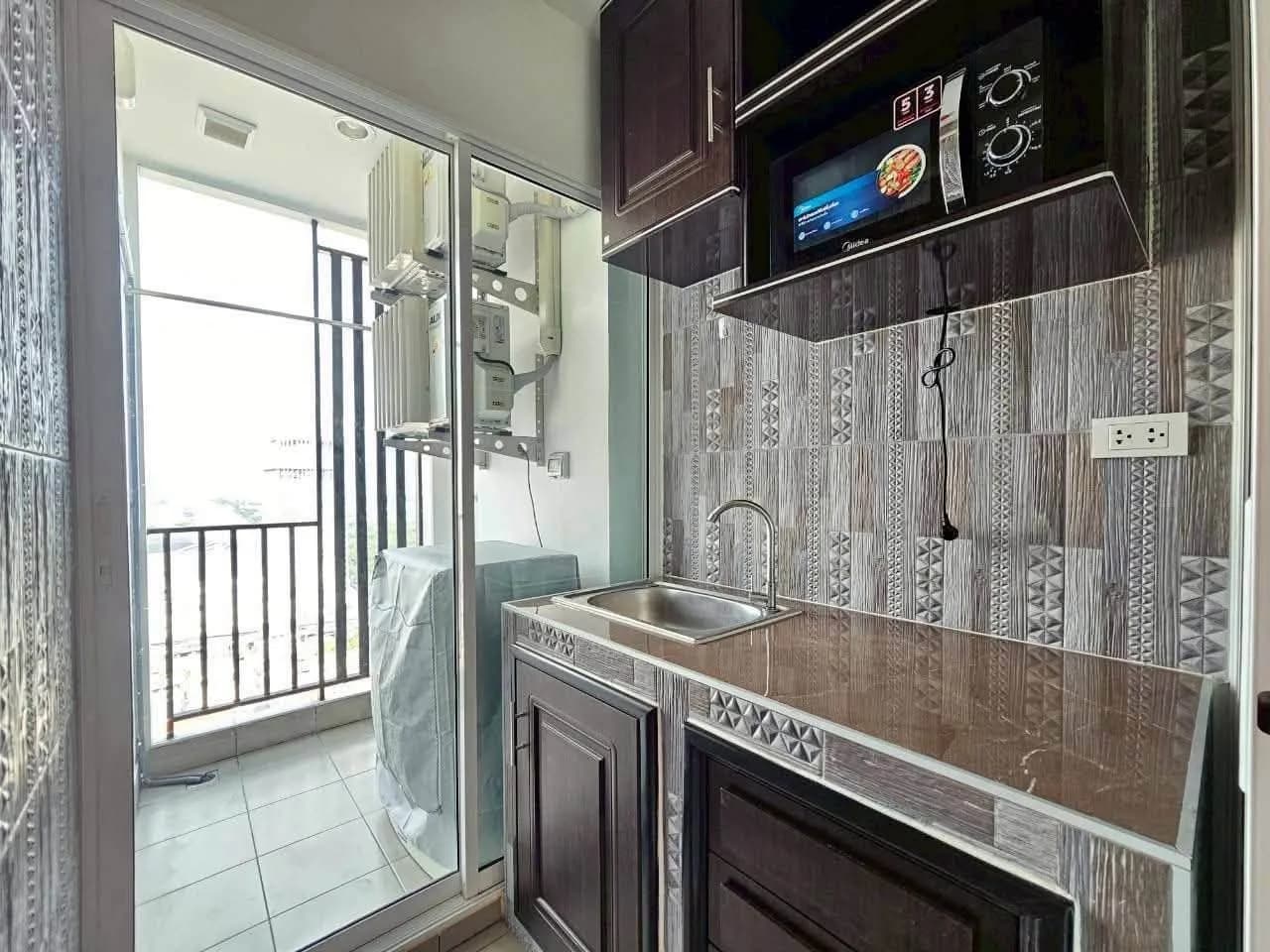 Condominio de 1 dormitorio en alquiler en Regent Home Bangna: 28 m², planta 30, cocina independiente, cerca del BTS Bang Na foto 4