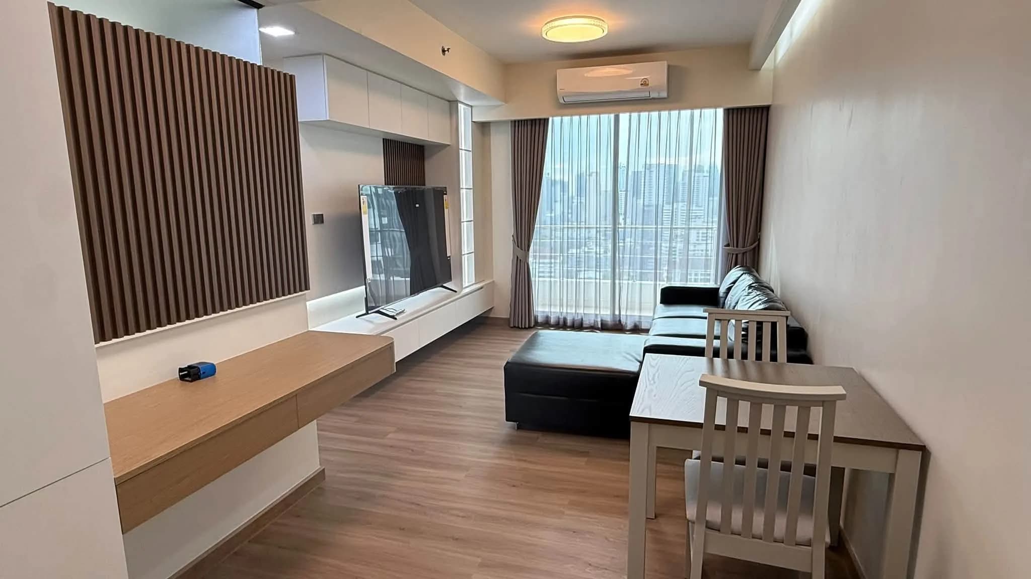 ให้เช่าคอนโด Supalai Premier Place Asoke 2 ห้องนอน 71 ตร.ม. ชั้น 24 รีโนเวทใหม่ วิวเมือง ติด มศว ประสานมิตร