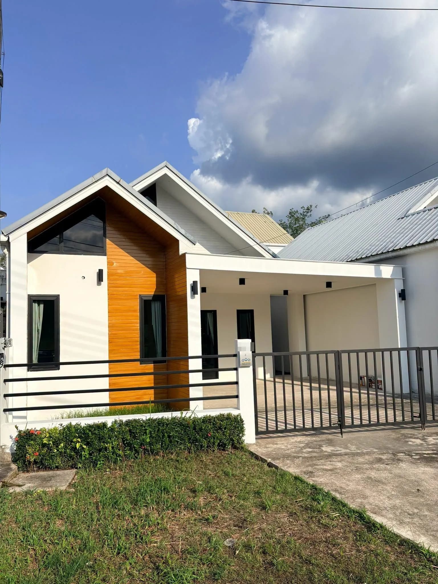Single-Storey Detached House for Sale on Soi Am Mueang Mai, Thalang, Phuket: 2 Bedrooms, 2 Bathrooms, 31 sq.wah photo 2