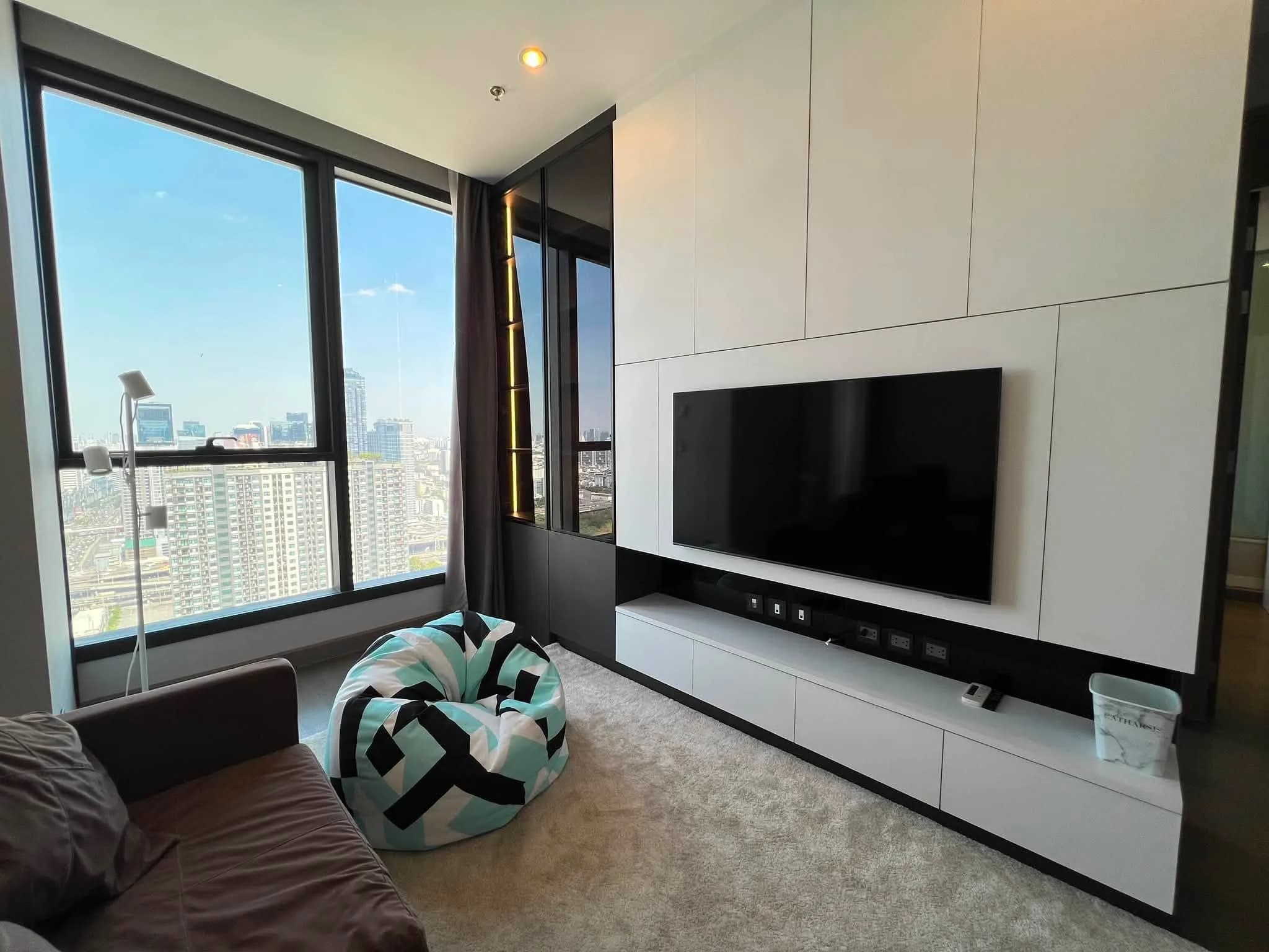 2-Bedroom Condo for Rent at The Esse at Singha Complex, 73.27 sq.m., 34th Floor, Rama 9 View, next to MRT Phetchaburi photo 4