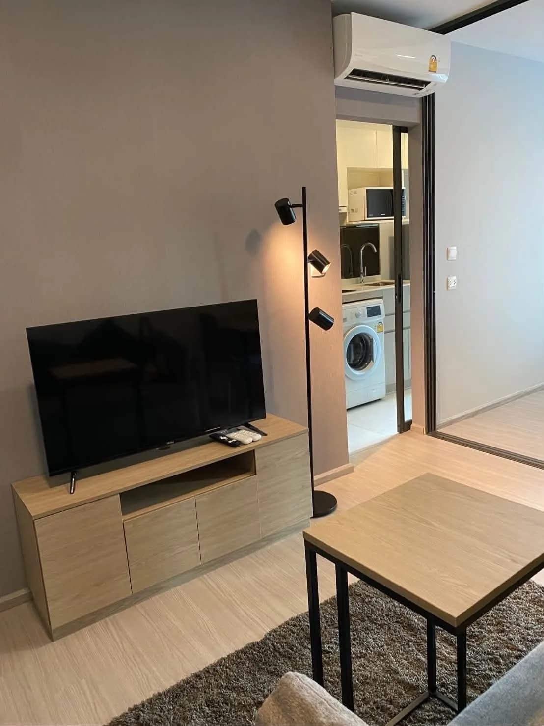 Condominio de 1 dormitorio en alquiler en The Privacy S101: 27 m², edificio A, planta 4, amueblado, cerca del BTS Punnawithi foto 3