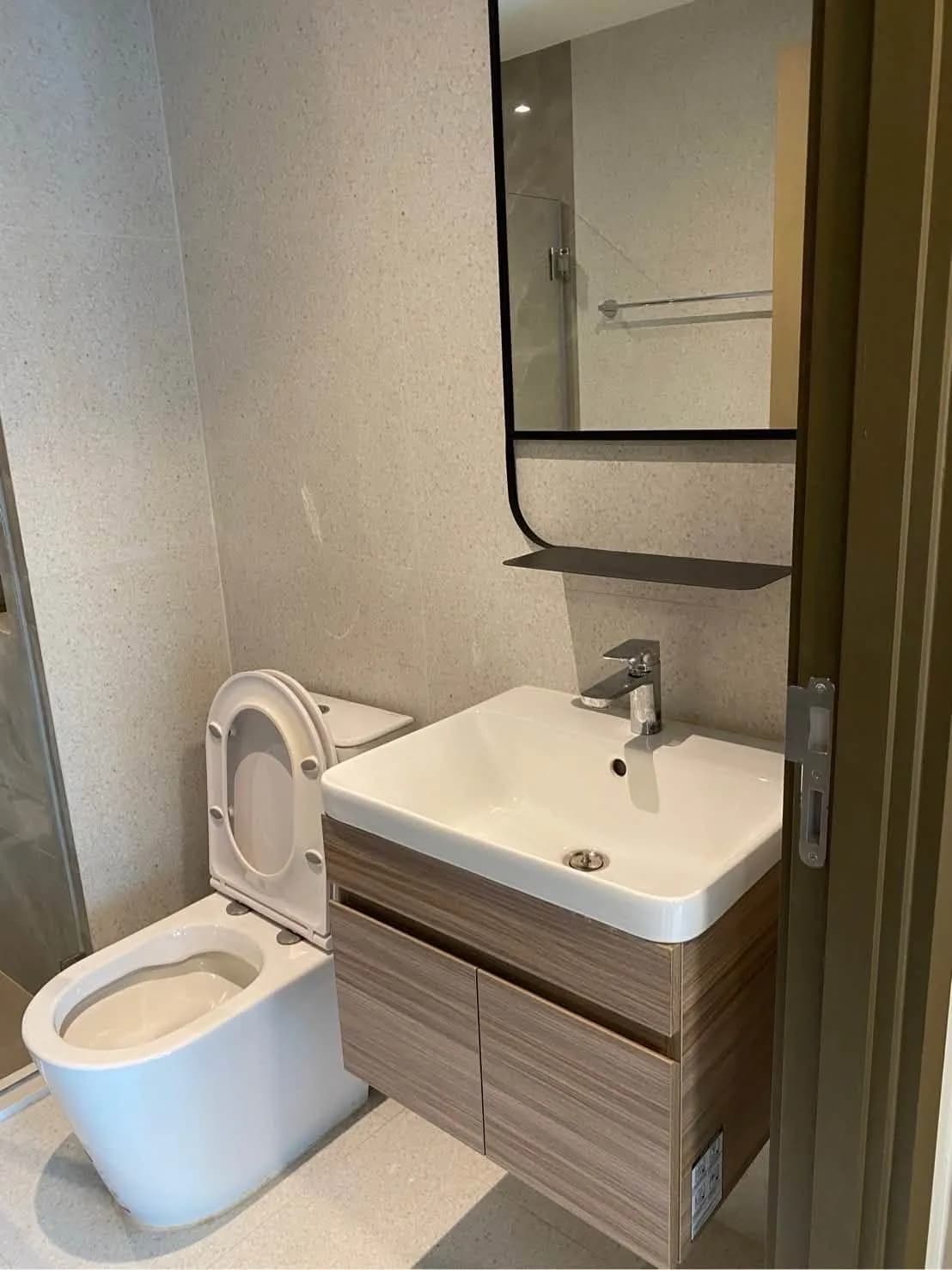 Condominio de 1 dormitorio en alquiler en The Privacy S101: 27 m², edificio A, planta 4, amueblado, cerca del BTS Punnawithi foto 8