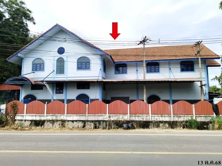 อาคารสำนักงาน 2 ชั้นพร้อมชั้นลอย ริมถนนหางดง-สะเมิง เชียงใหม่ 2