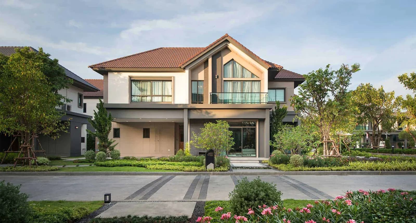 Ngoại thất nhà