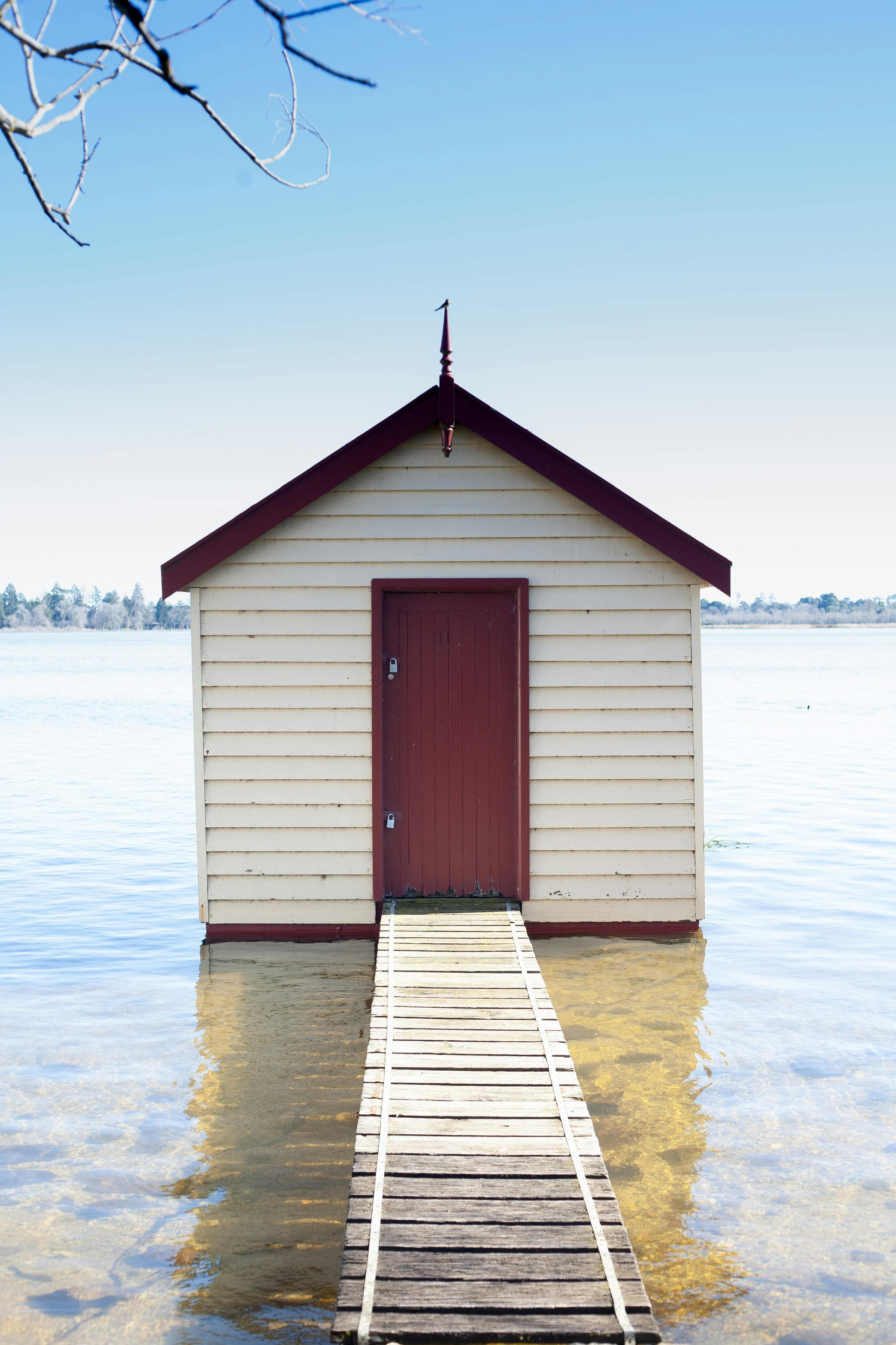Sleep in a floating way