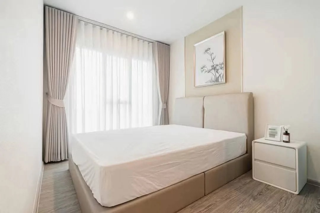 ให้เช่าคอนโด Regent Home Bangna 1 ห้องนอน 28 ตร.ม. ชั้น 26 เฟอร์นิเจอร์ครบ จอดรถฟรี ใกล้ BTS บางนา · 1