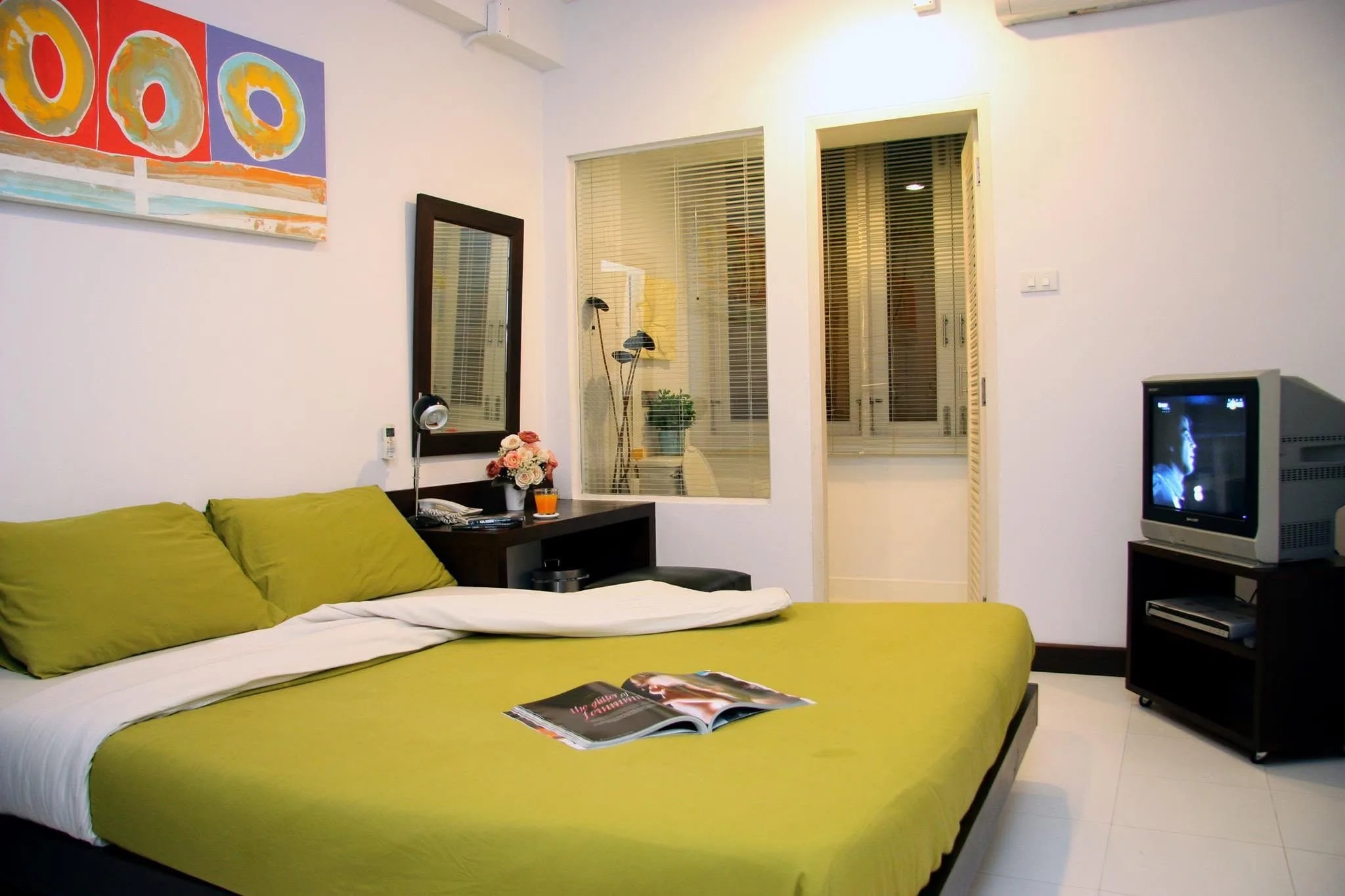 a'ma place ซอยอินทามระ 29 สุทธิสาร ห้องพักรายเดือนและรายวัน 25 ตร.ม. มีสวนในอาคาร · 1