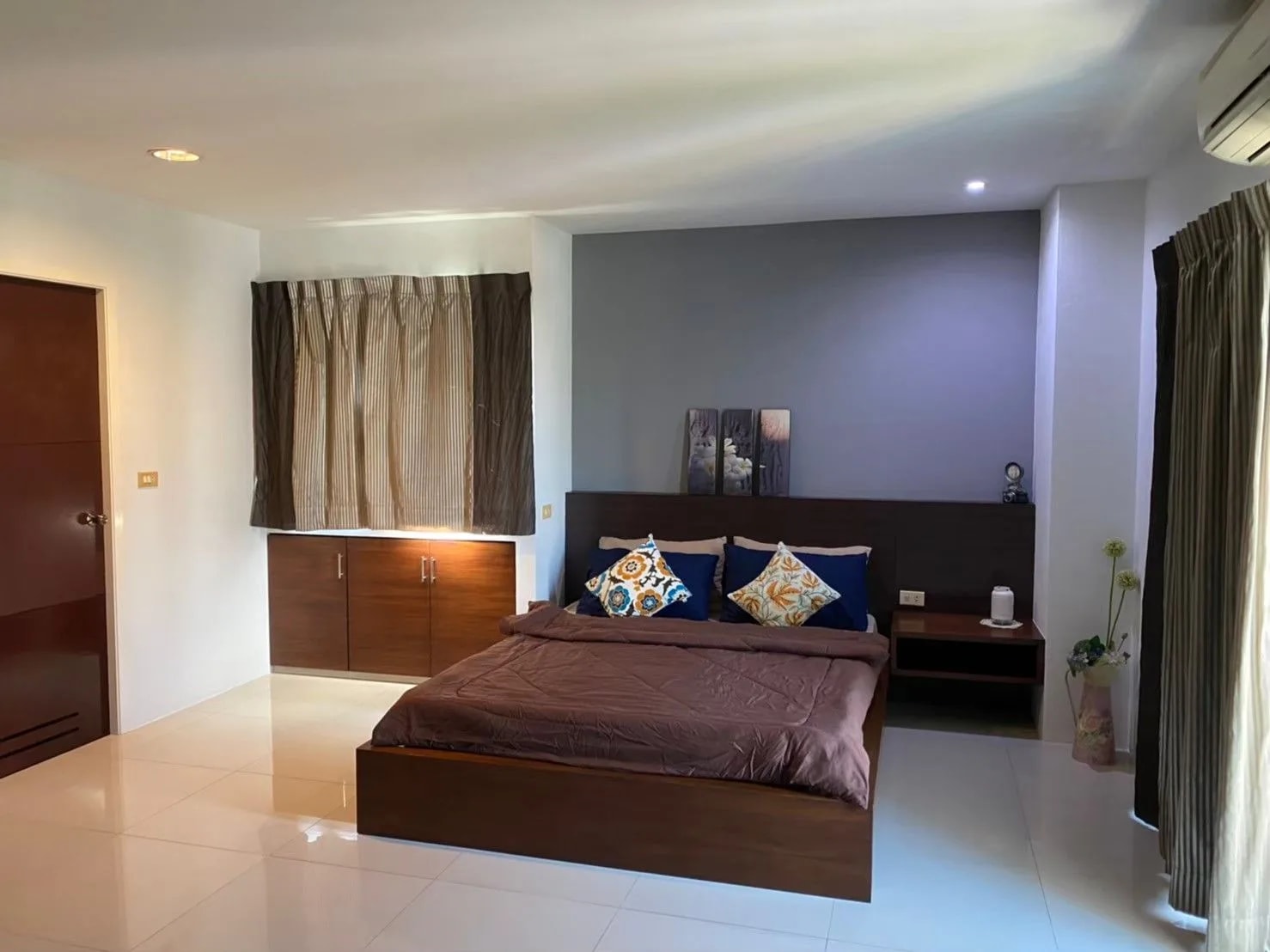 استوديوهات بمساحة 38 م² بأثاث مدمج للإيجار الشهري في Baan Soi 8 Apartment، Soi Lat Phrao 8، على بعد 600 م من محطة MRT Phahon Yothin · 1