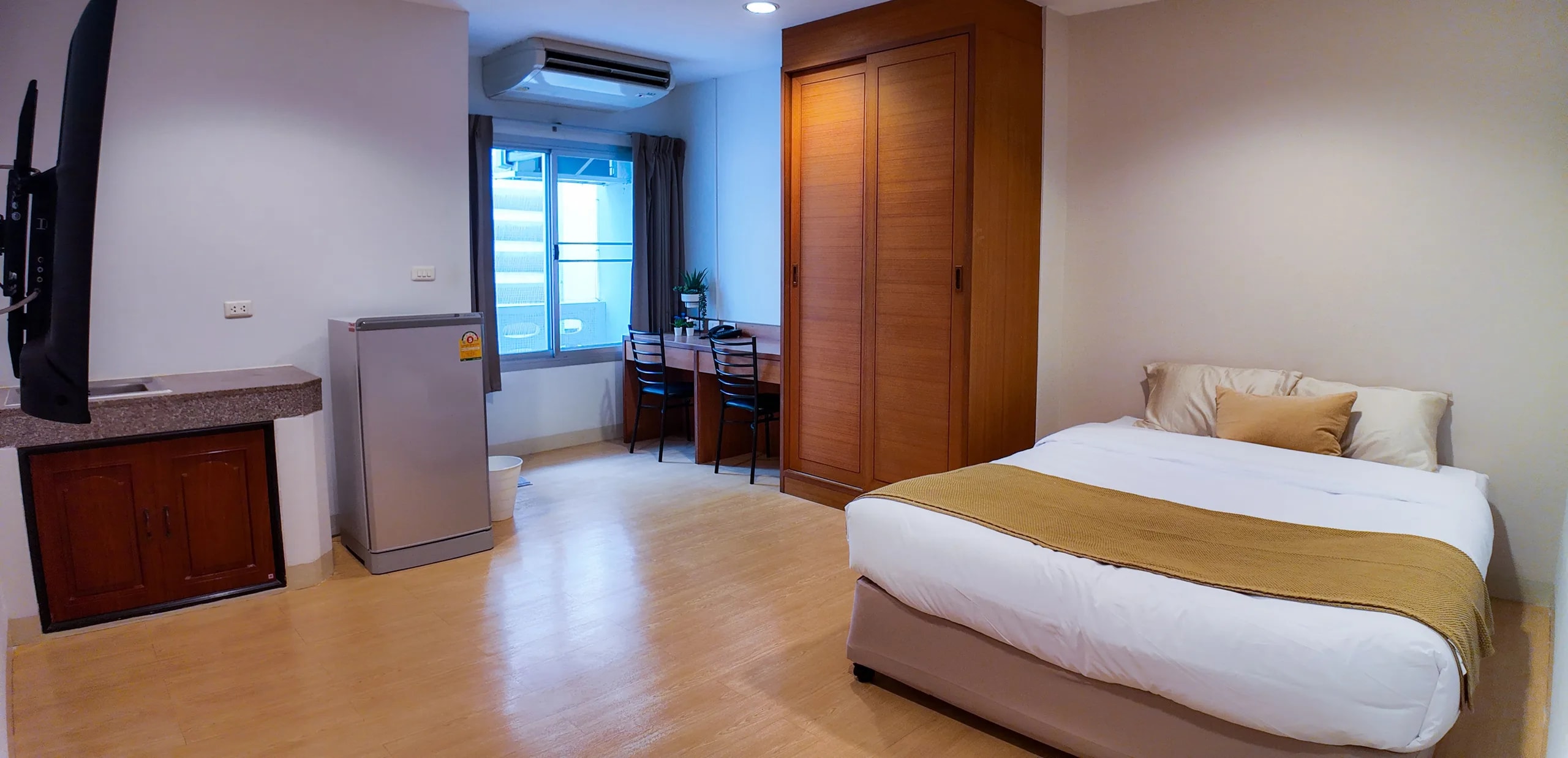 Baanrim Vipha، Soi Vibhavadi Rangsit 60، استوديوهات مفروشة 25 م² بشرفة للإيجار الشهري، قرب BTS Bang Bua · 1