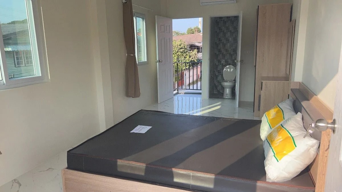 Chalanta@Home, Soi Yu Thong 1, Bang Phli: neue möblierte Zimmer zur Monatsmiete, gegenüber MEGA Bangna · 1