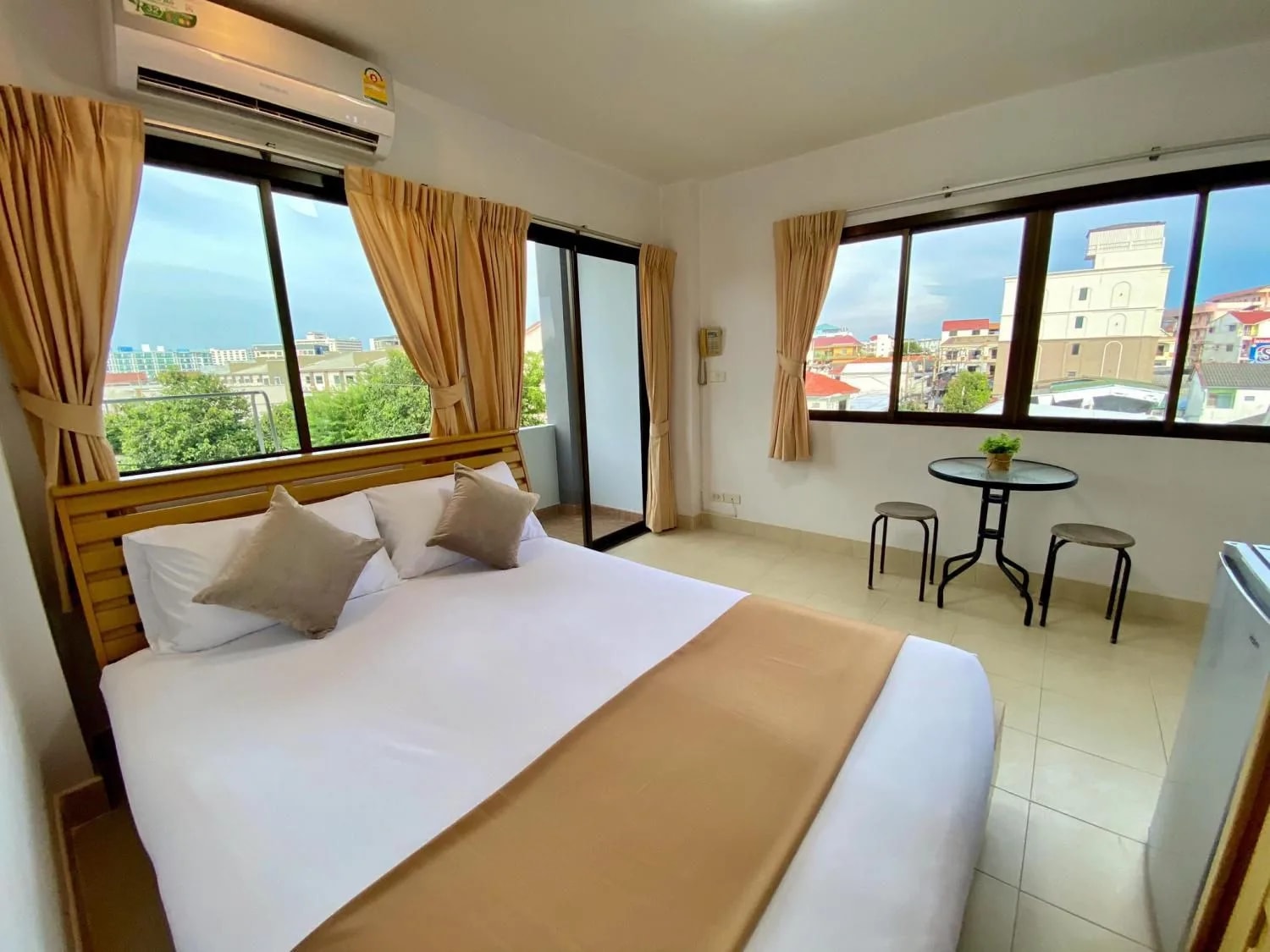 Golf Mansion, Soi Bongkot 3, South Pattaya: 24 वर्ग मीटर के फ़र्निश्ड मासिक एसी कमरे, Central Pattaya के पास · 1
