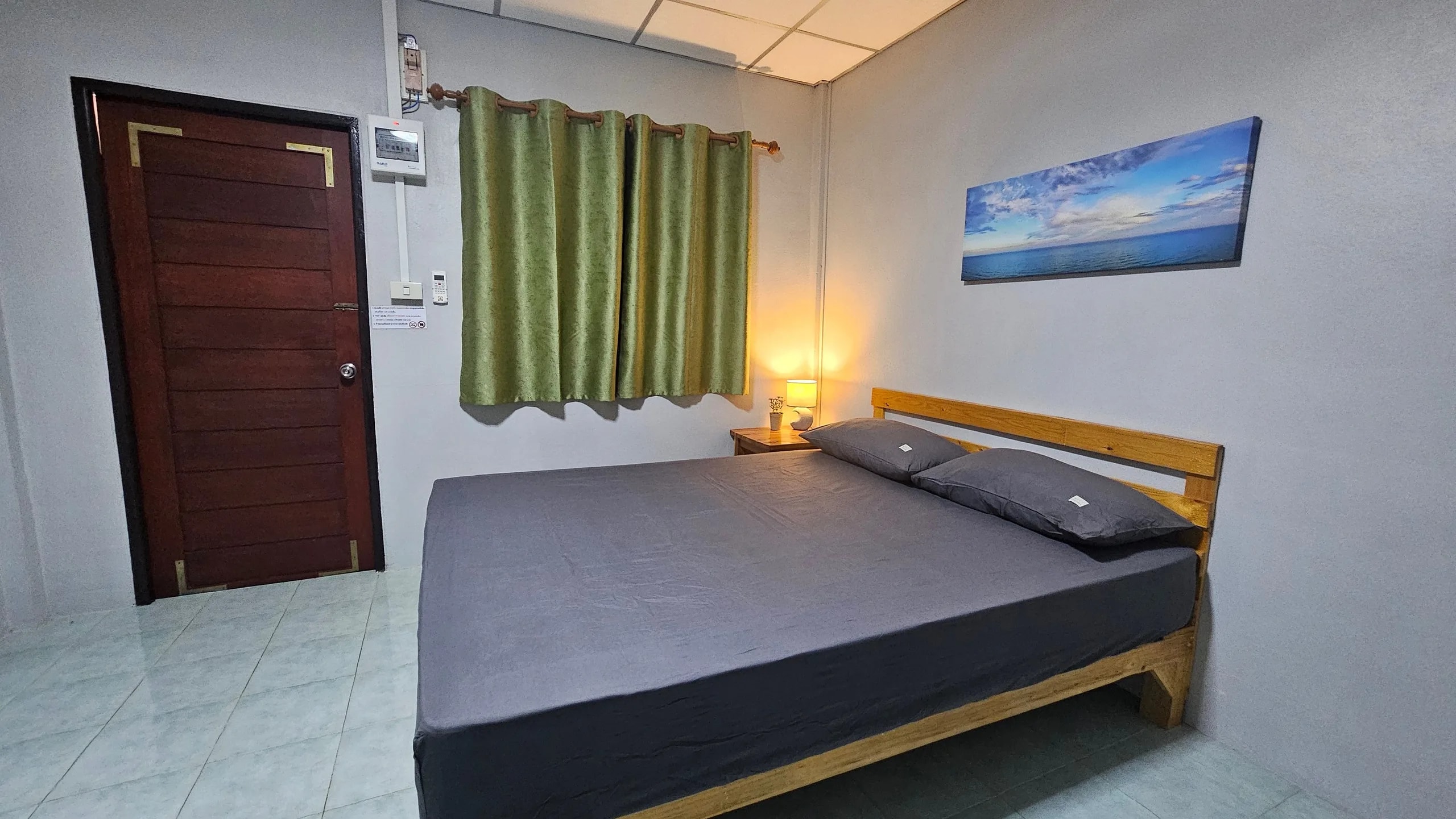 Jitjan Dormitory，Nong Bua：带家具月租空调房，近Kanchanaburi Rajabhat 大学 · 1