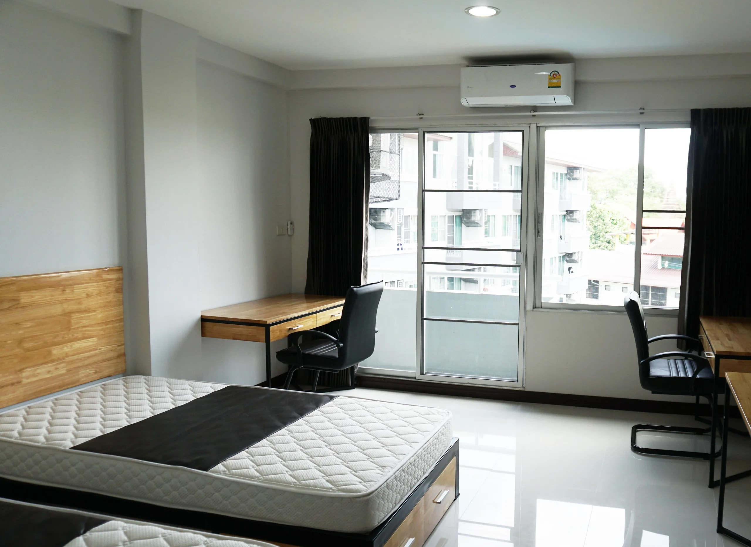 Sala Place, Suthep: Wohnheimzimmer mit 30 m², Pool und Aufzug zur Monatsmiete hinter der Universität Chiang Mai · 1
