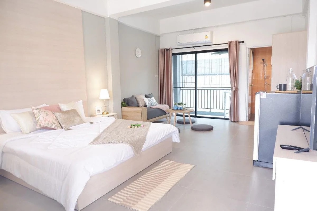 SK14 Cozy Residence, Soi Sangkhom Songkhro 14, Lat Phrao: studio sewa bulanan seluas 32 m² dalam bangunan 3 tingkat yang tenang · 1