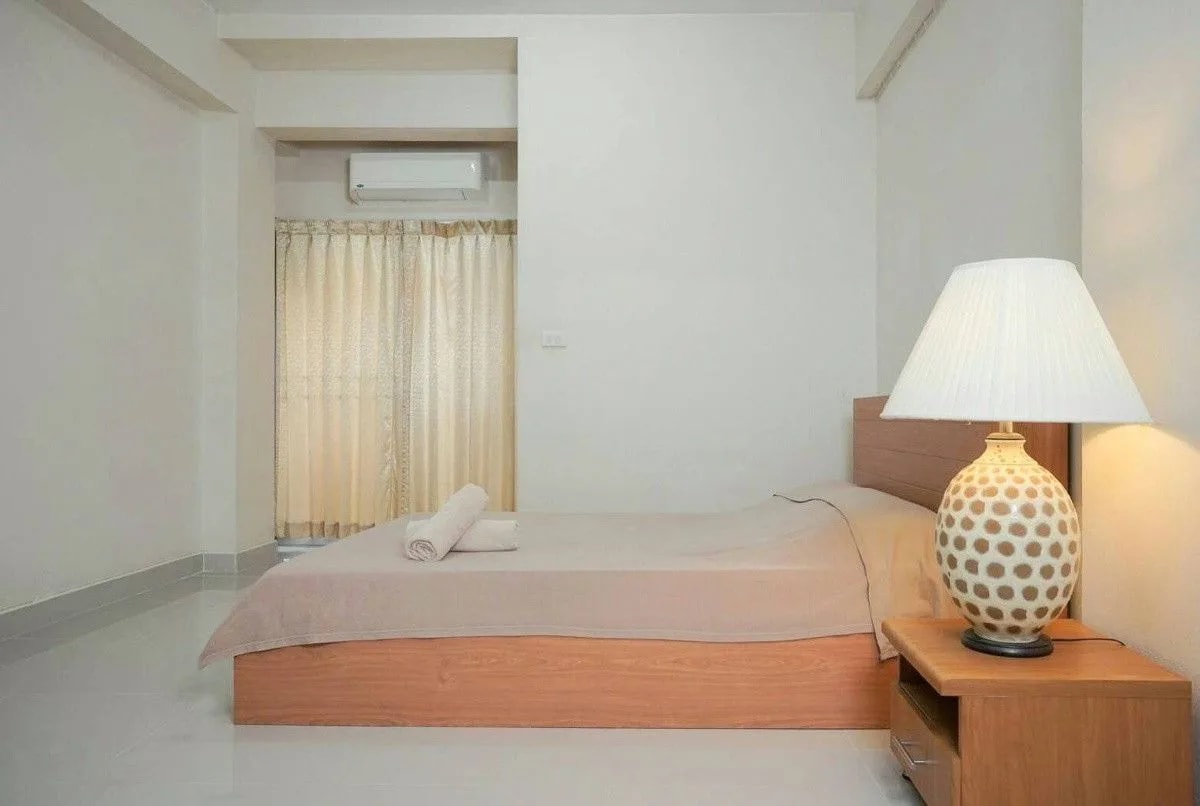 Disewakan Kamar AC Bulanan di Tanaphat Place, Chaeng Watthana-Pak Kret Soi 23, Dekat MRT Chaeng Watthana-Pak Kret 28 · 1
