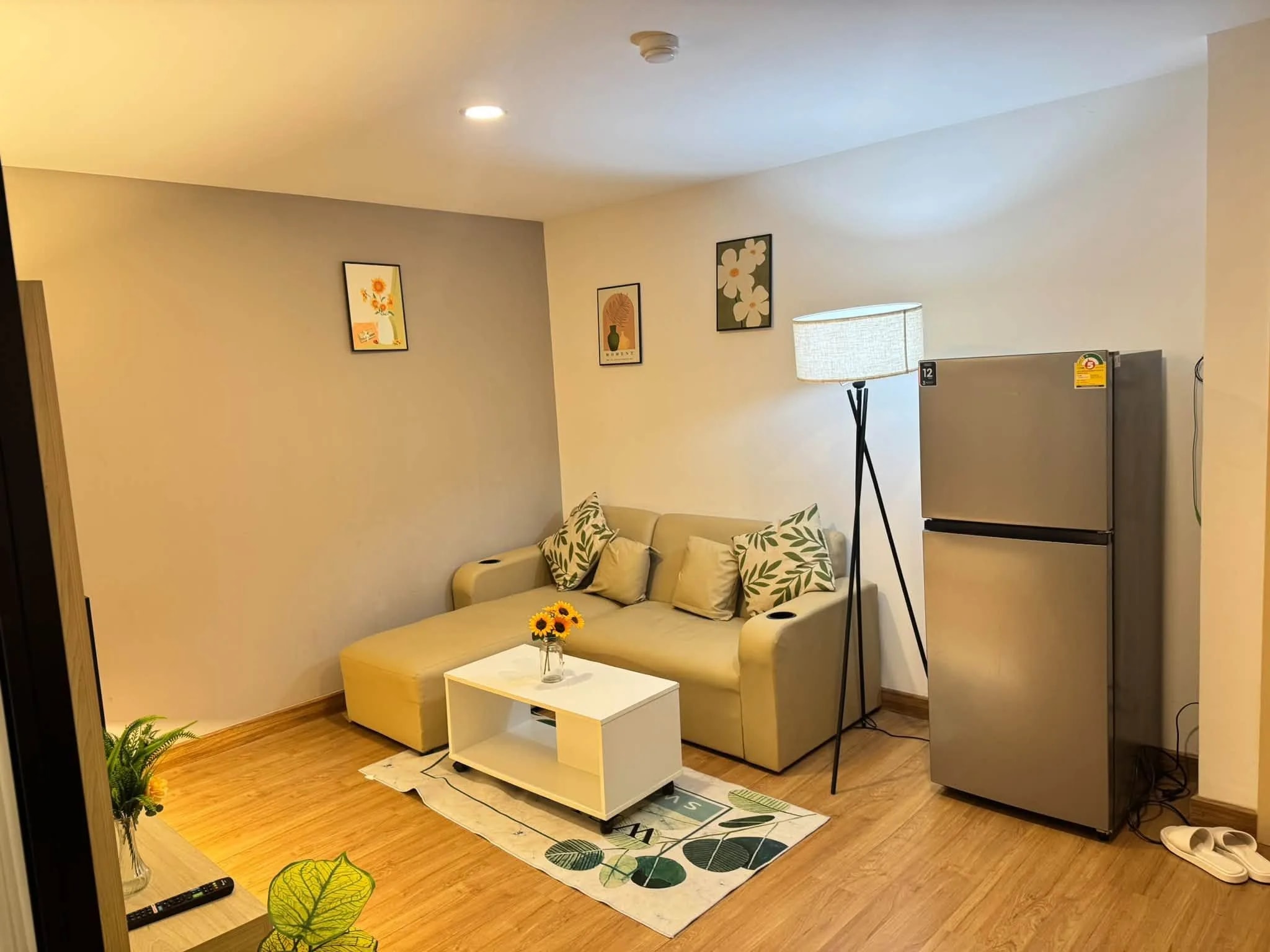 1-Schlafzimmer-Eigentumswohnung zur Miete in Level Condominium, 41.63 m², Building B, 2. Etage, nahe Huachiew Chalermprakiet University · 1